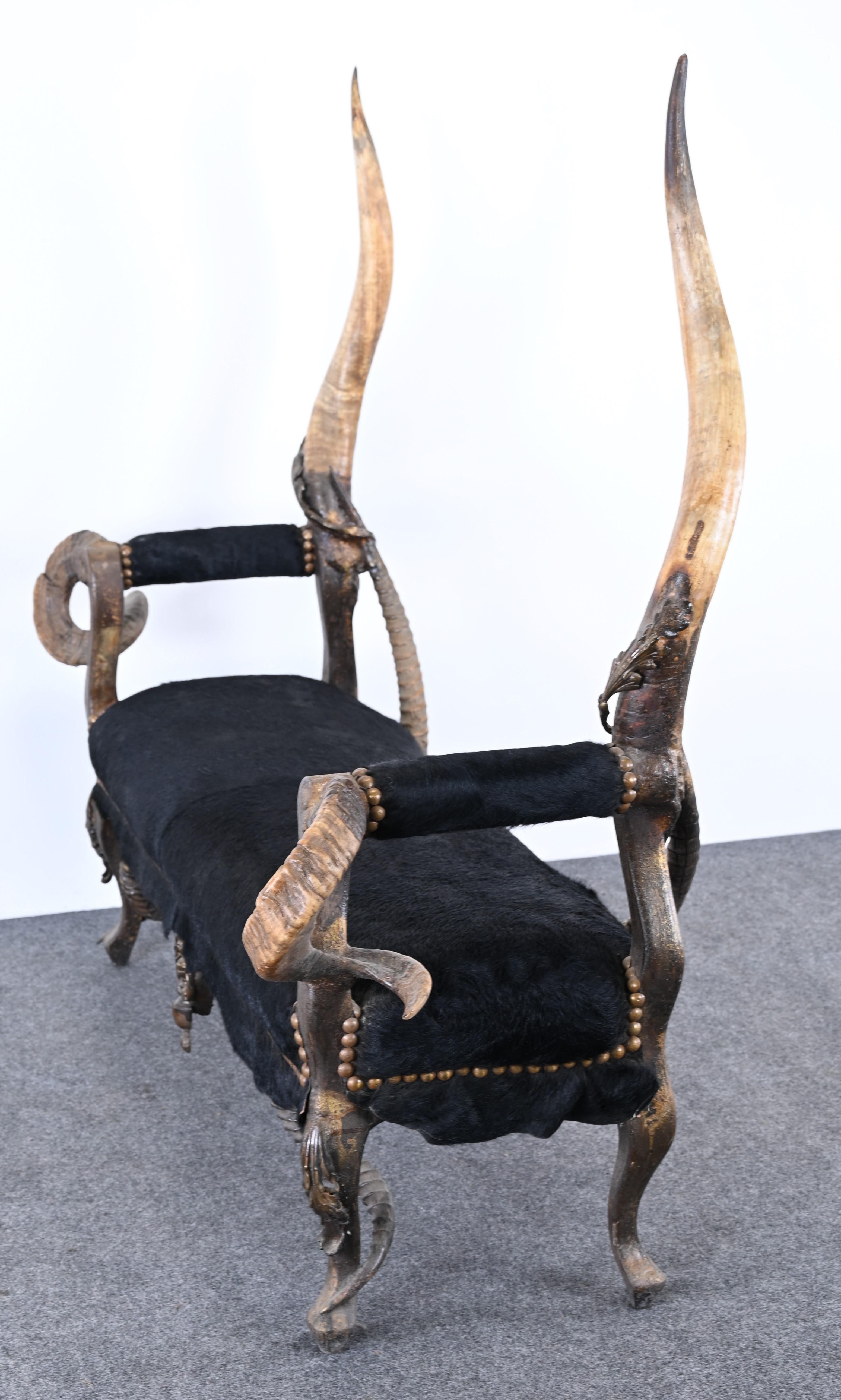 Horn Bench by French Designer Michel Haillard, 20th Century For Sale 9