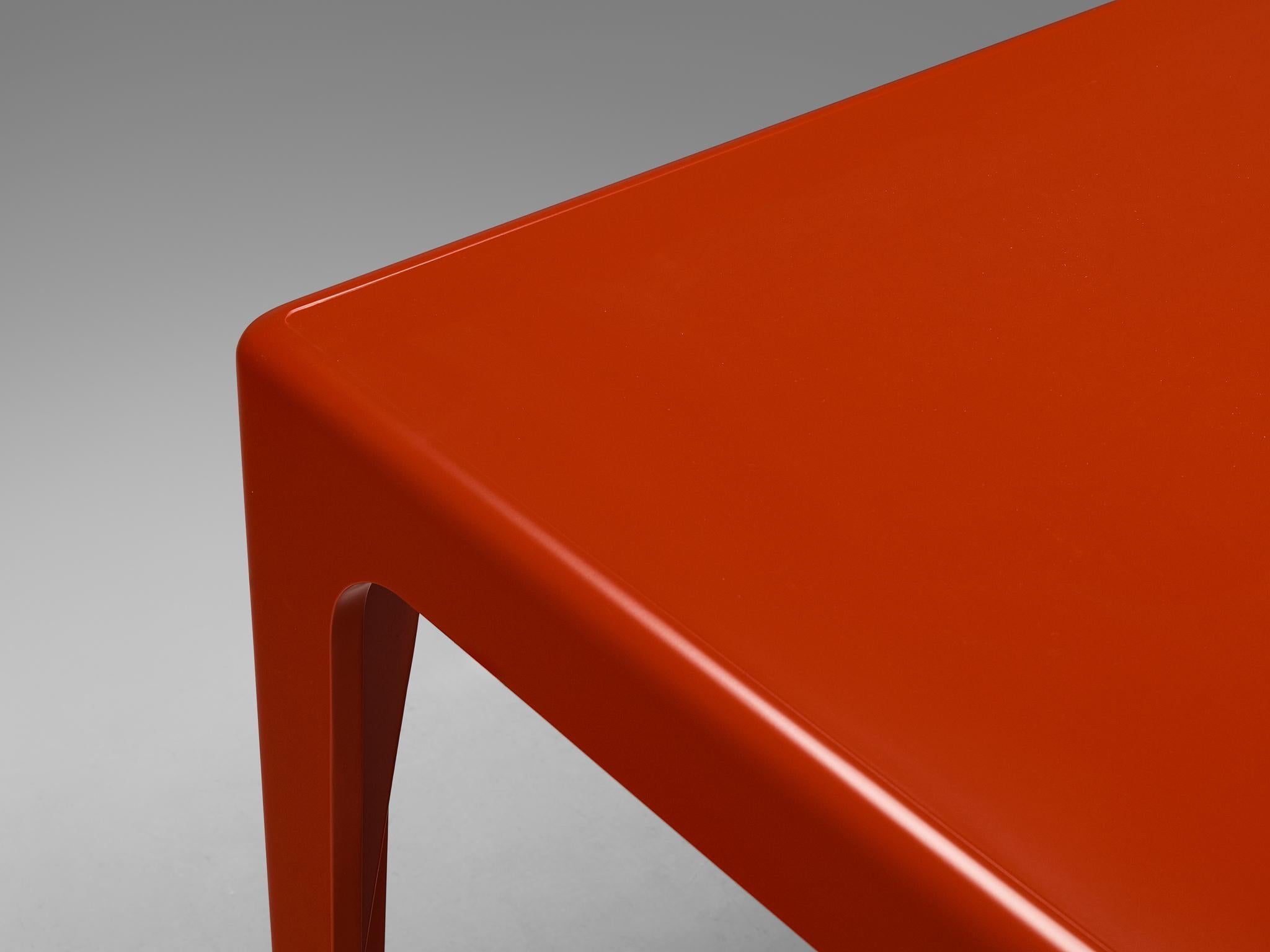Late 20th Century Horn Collection Post-Modern Dining Table in Red Polyurethane Plastic 1970s For Sale