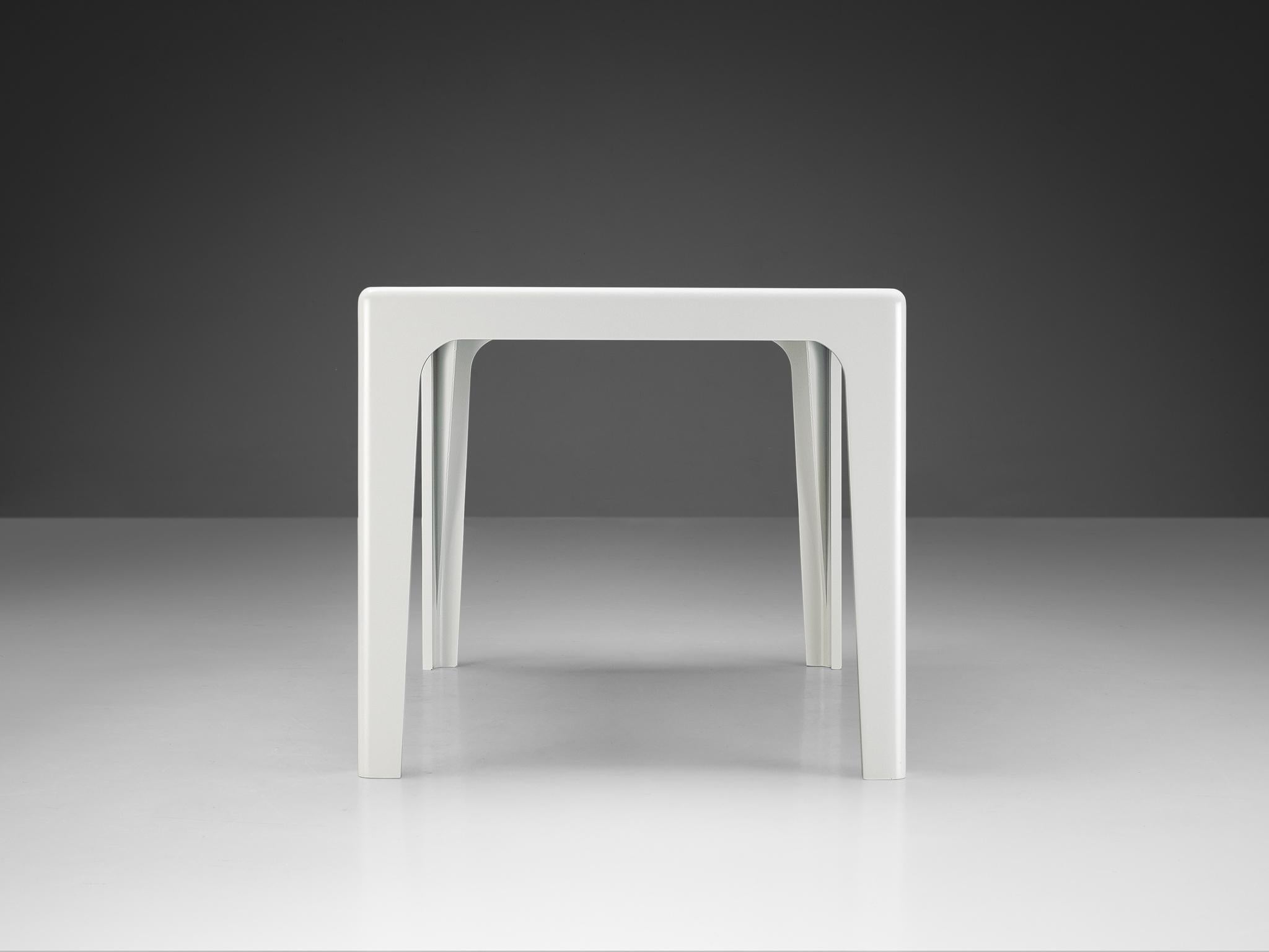 Postmoderne Table de salle à manger postmoderne en plastique polyuréthane blanc collection Horn 1970 en vente