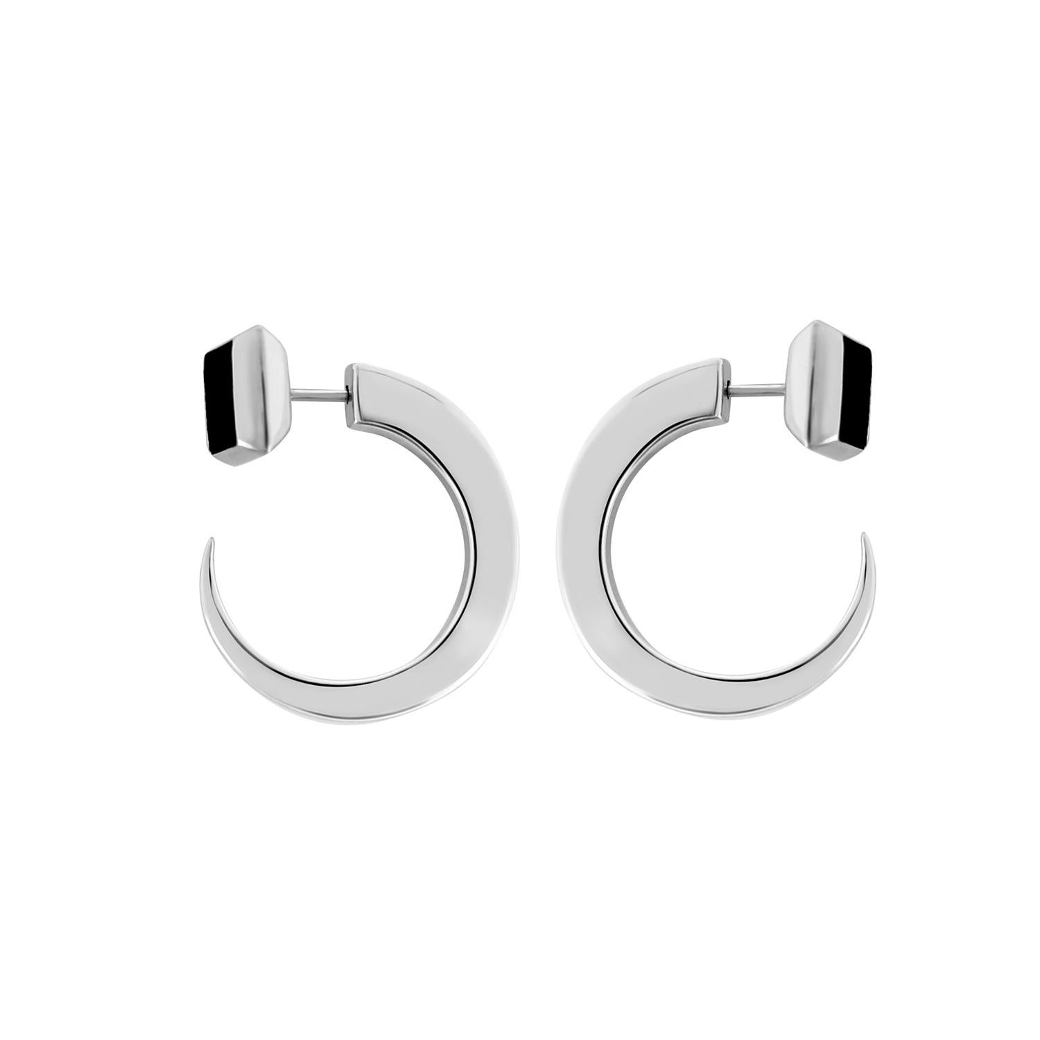 Contemporary Horn Hoop Earrings In Silver With Onyx For Sale
