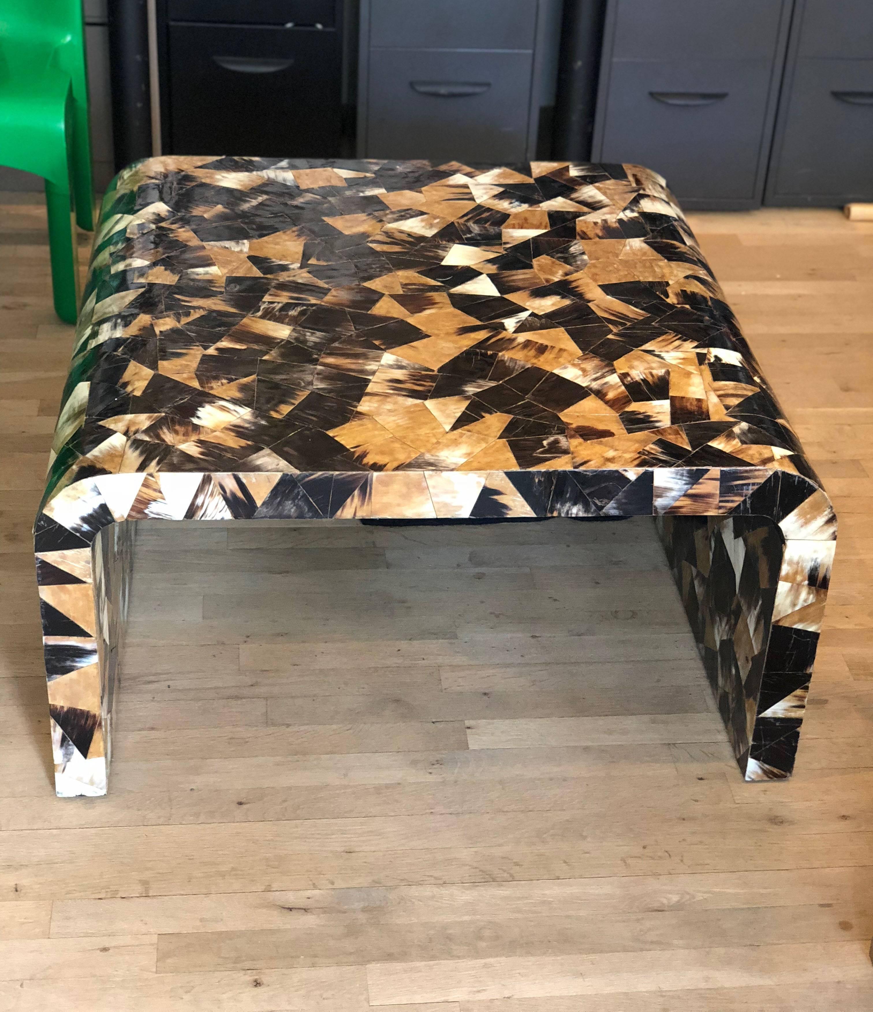 Horn Low Table In Good Condition For Sale In New York, NY