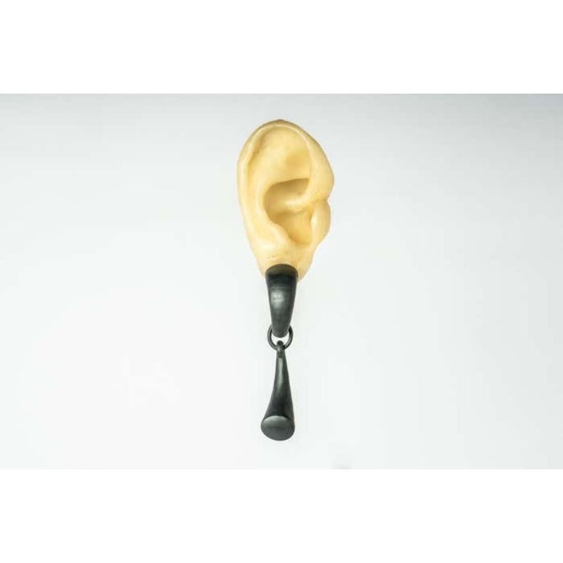 Horn Pendant Earring (KA) For Sale 2
