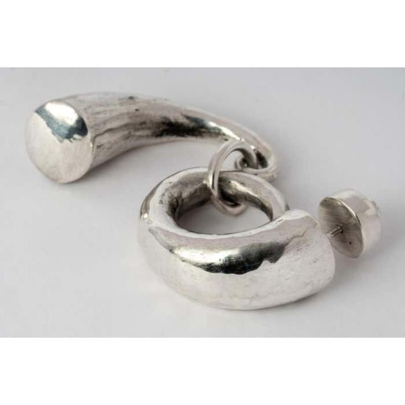 Horn Pendant Earring (PA) In New Condition For Sale In Paris, FR