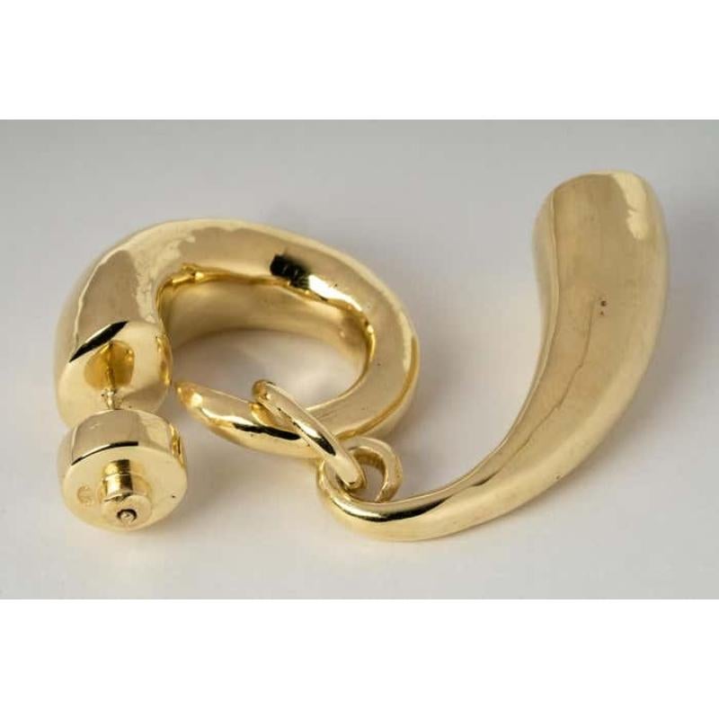 Horn Pendant Earring (YGA) For Sale 1