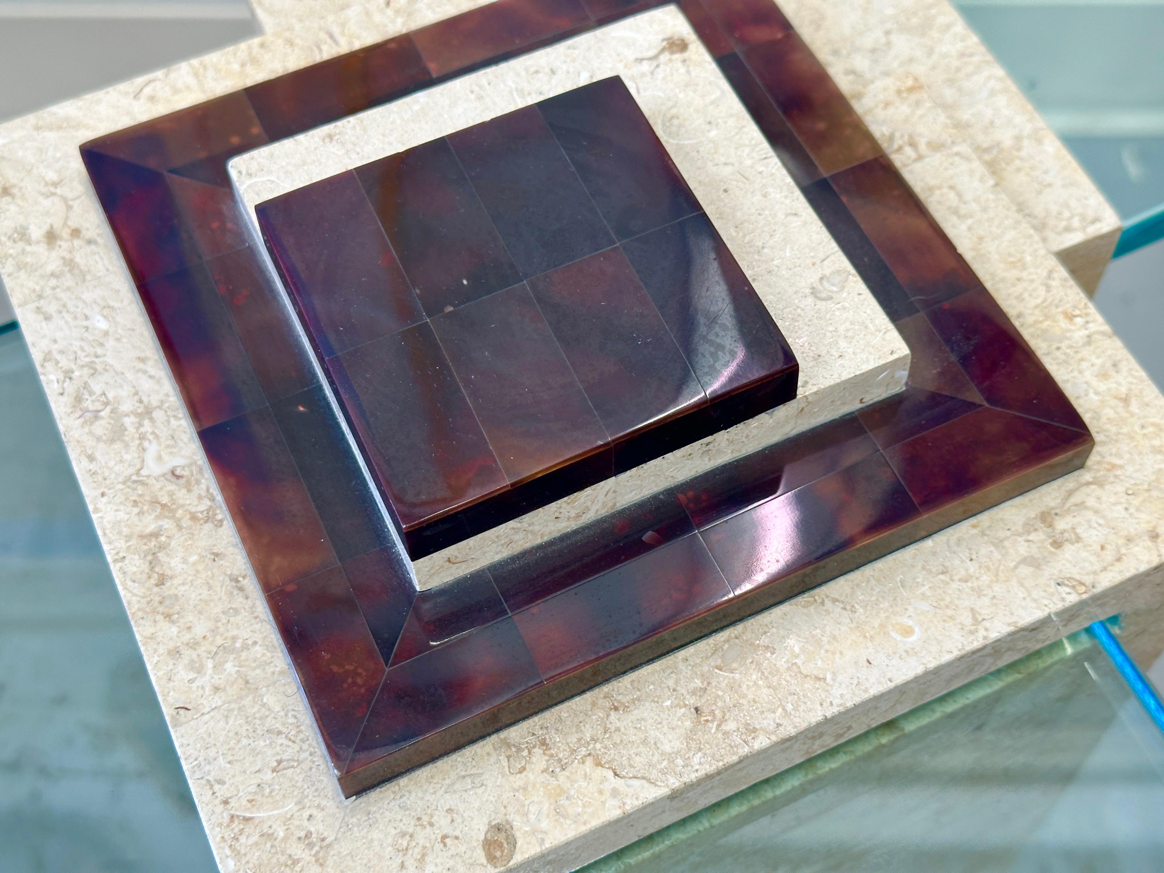 Table d'appoint en corne, travertin et verre Attribuée à Enrique Garcel en vente 8