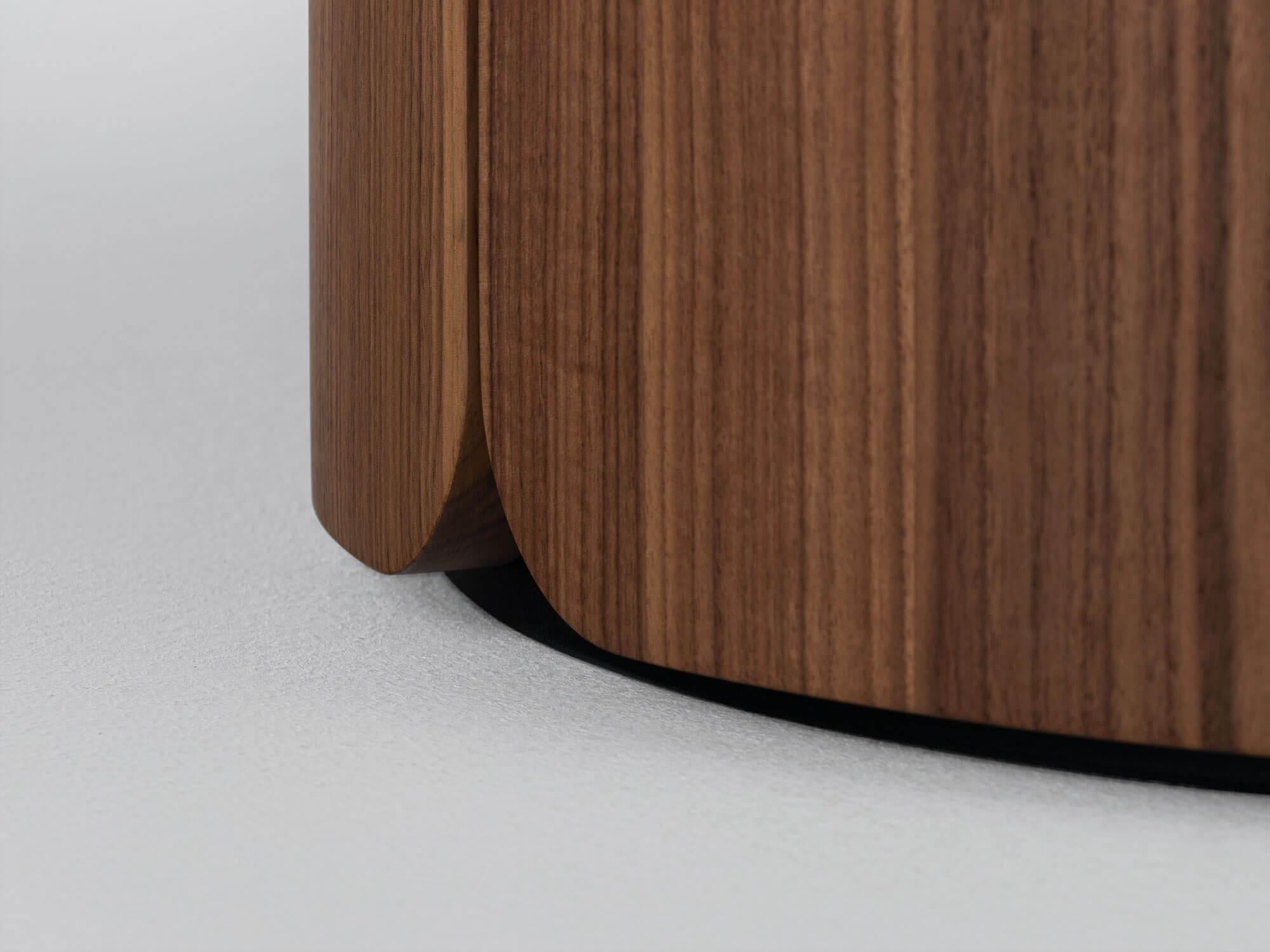 Hornbeam Natur Bianco Namibia Bloom Table de salle à manger par Milla & Milli Neuf - En vente à Geneve, CH