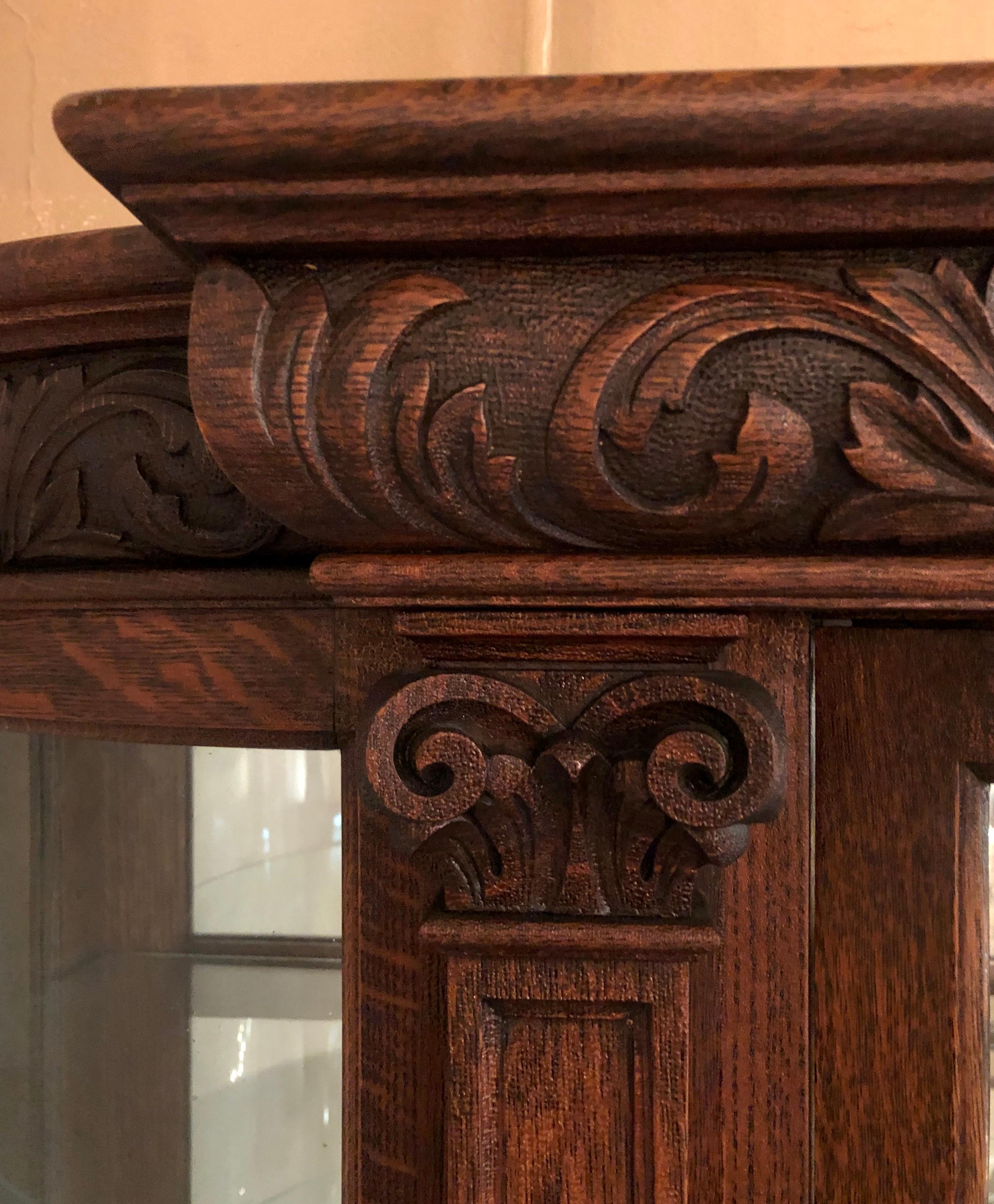 Early 20th Century Horner or Herter Brothers Carved China Cabinet Vitrine circa 1920 of Tiger Oak