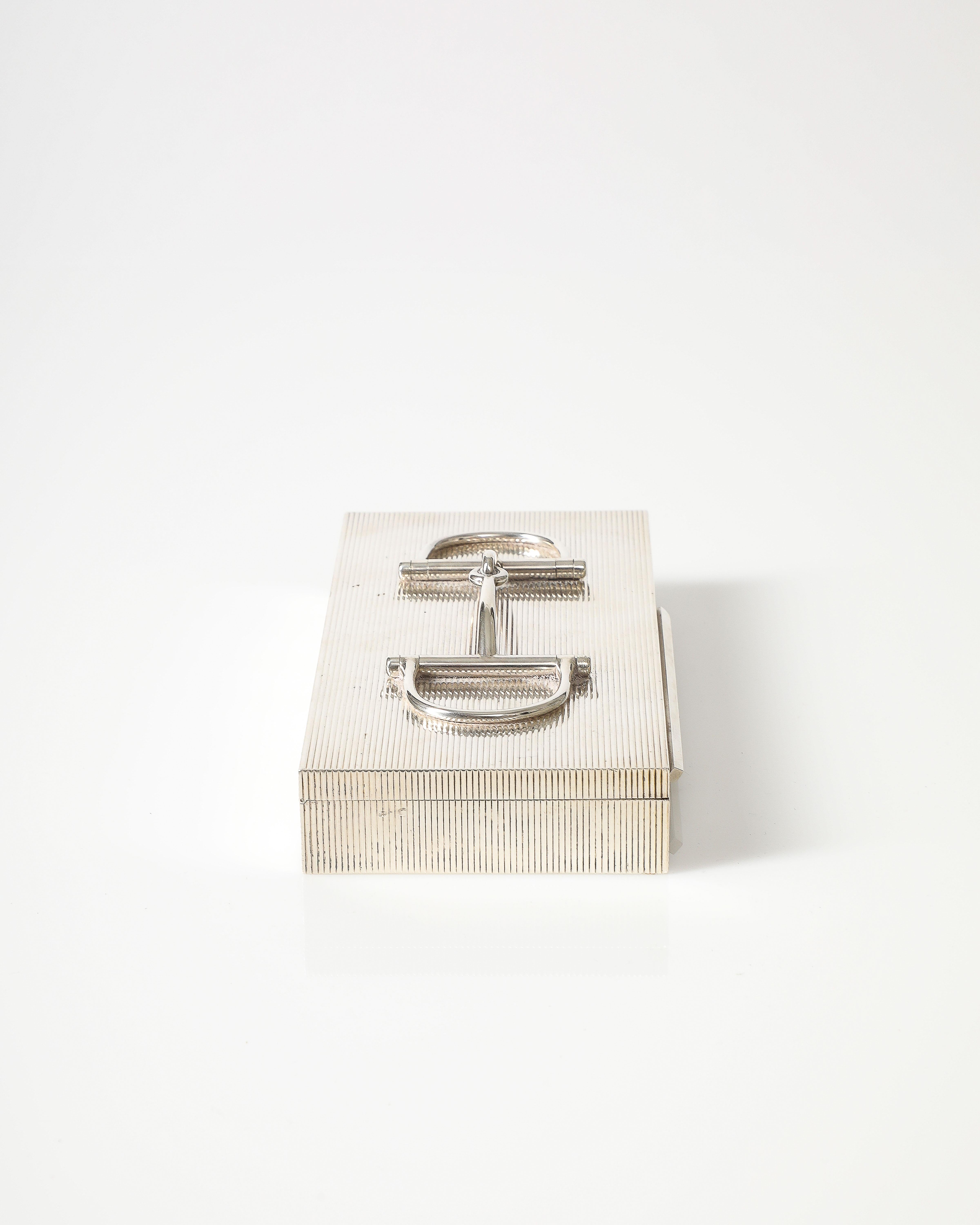 Caja de metal para bocados de caballo con interior de caoba de Hermes, Francia, c. 1970 siglo XX en venta