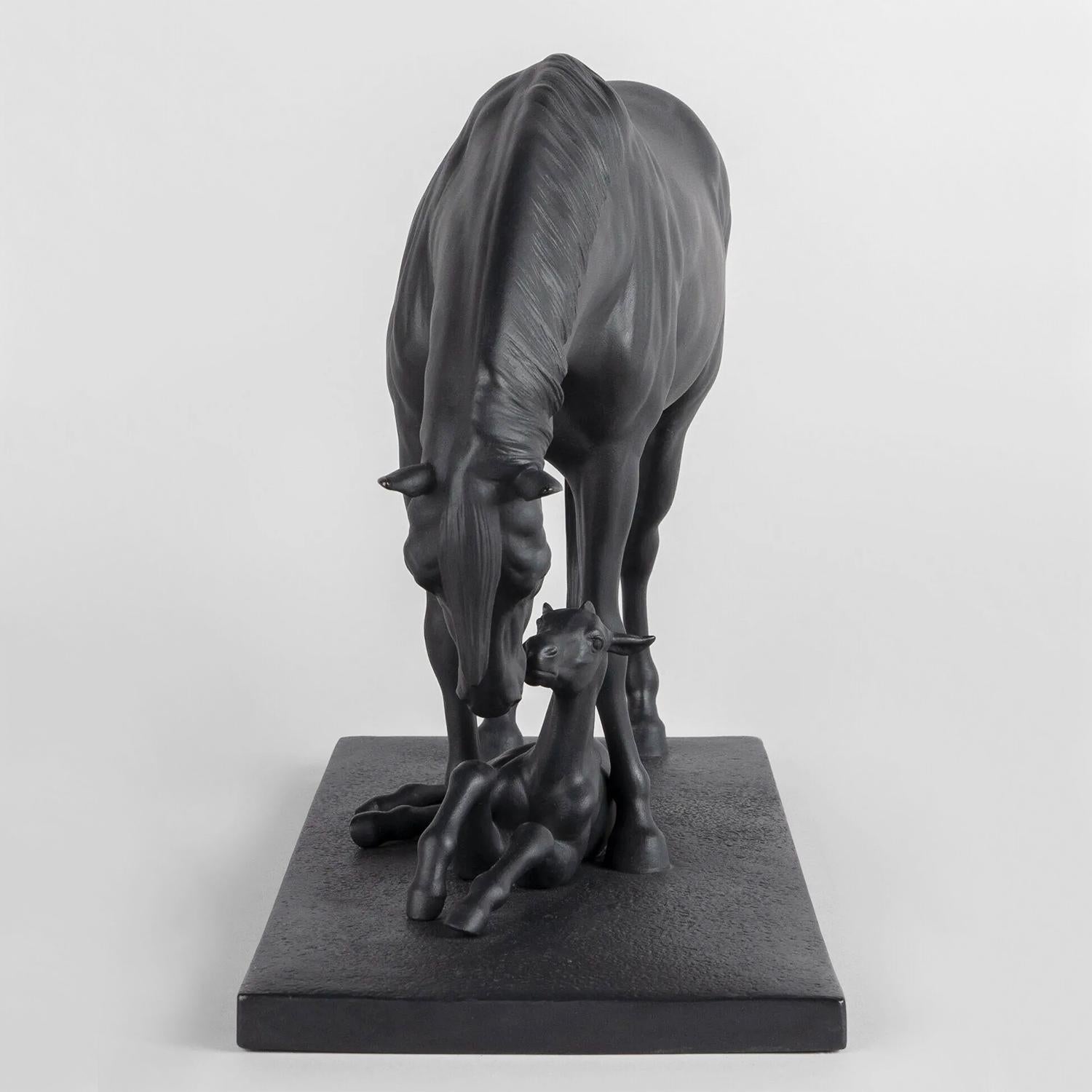 Horse Black Sculpture In New Condition For Sale In Paris, FR