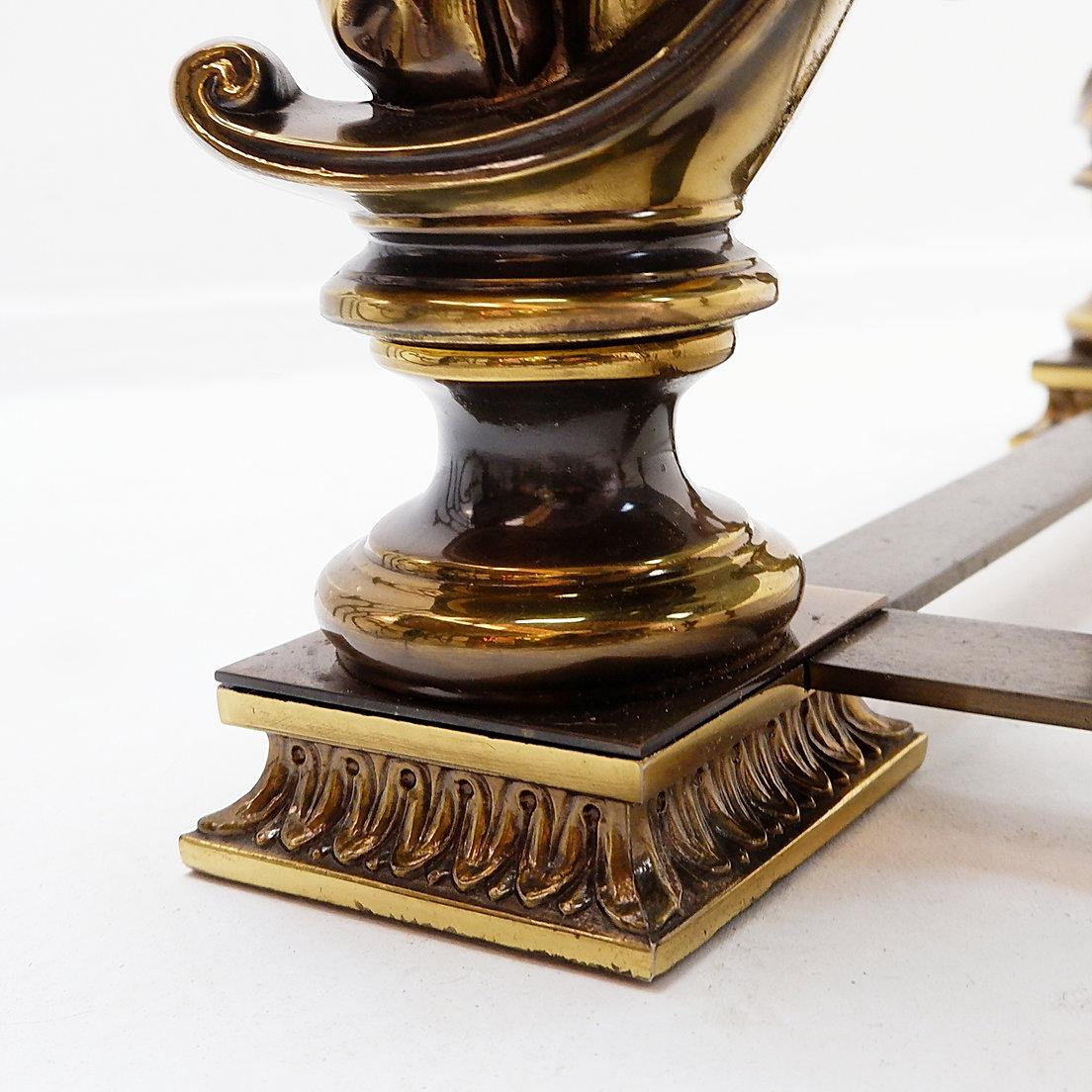 Français Table basse en forme de cheval dans le style de la Maison Charles - années 1970 en vente