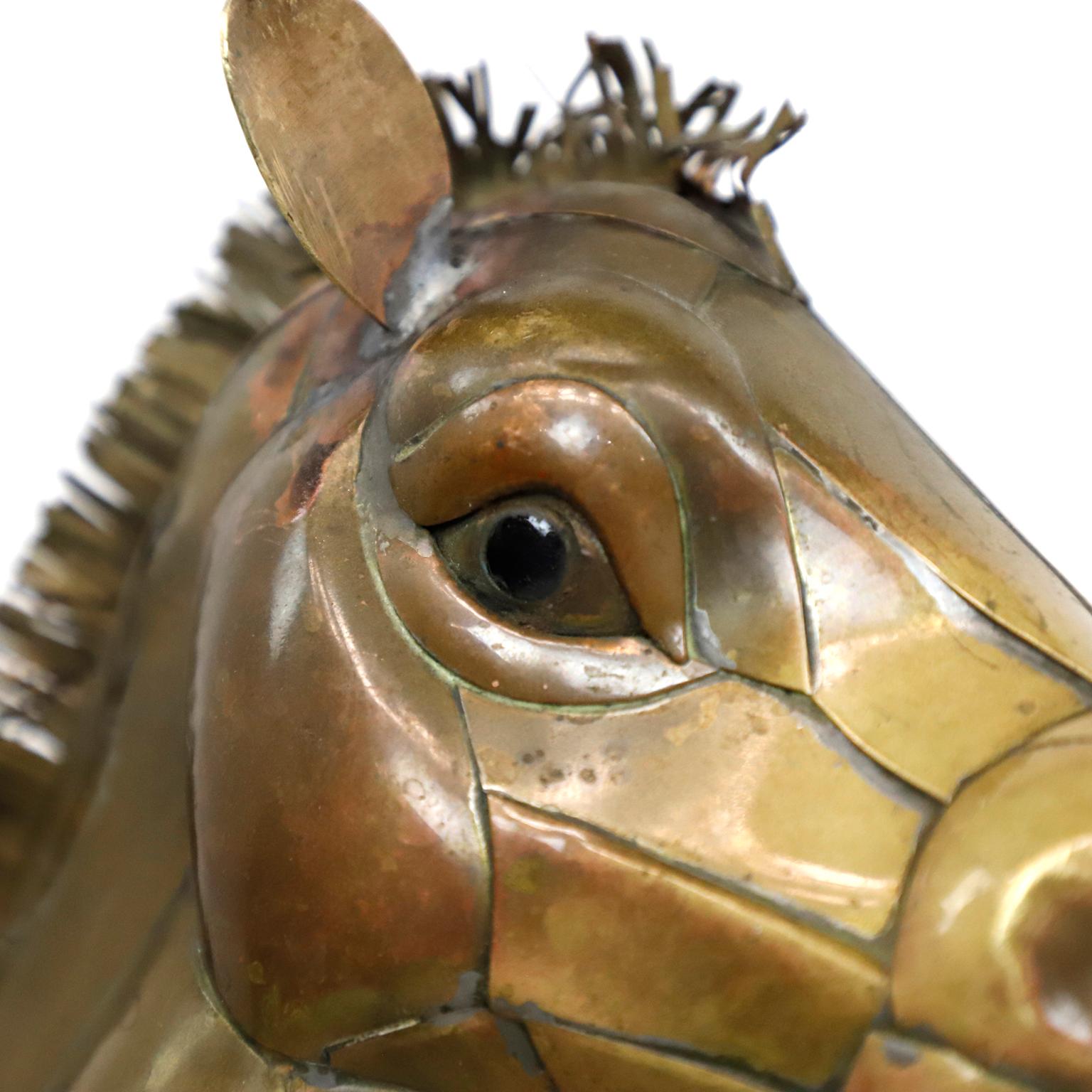 Mid-Century Modern Figure de cheval attribuée à Sergio Bustamante en vente