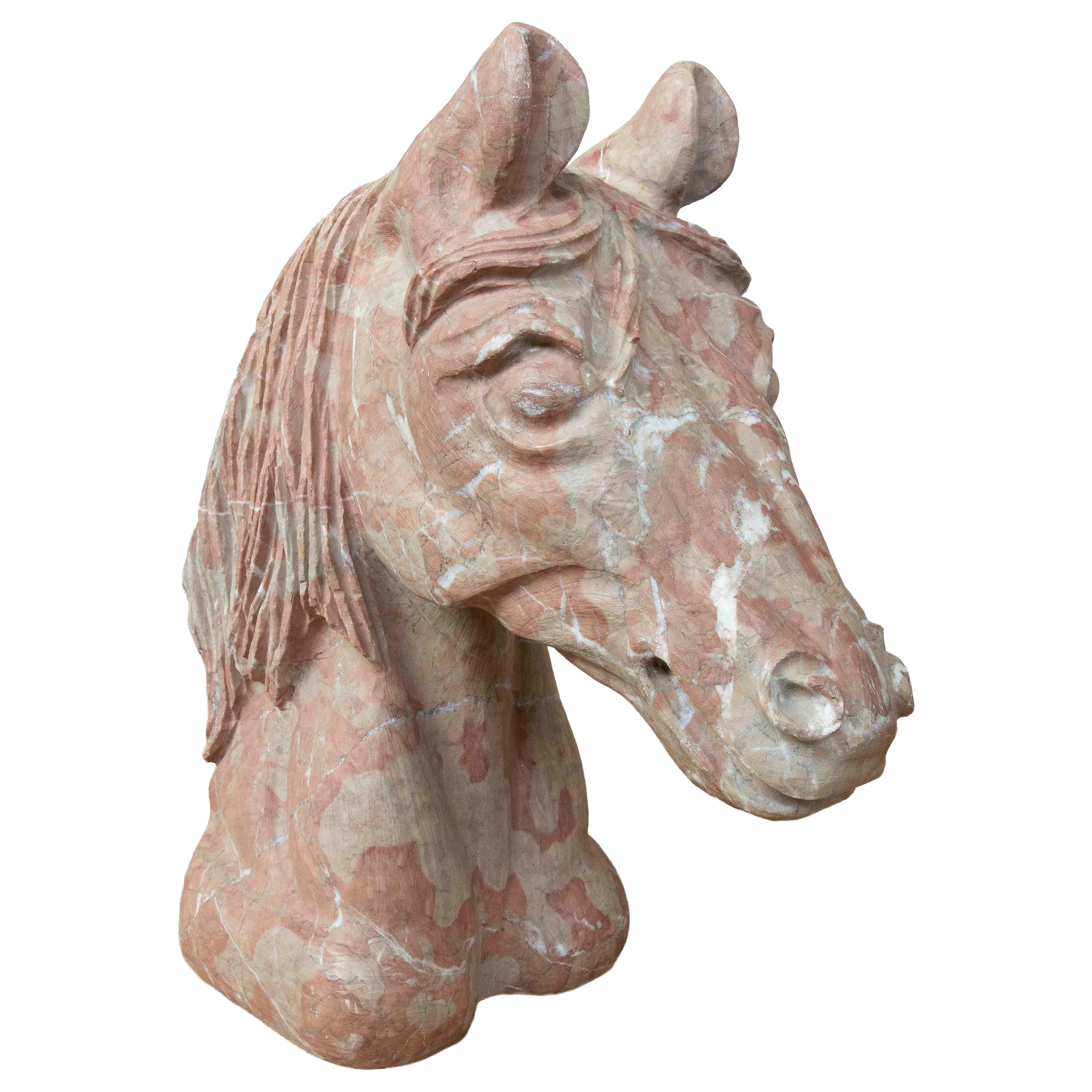 Sculpture de tête de cheval en marbre rose avec veines blanches, Art du 20e siècle en vente