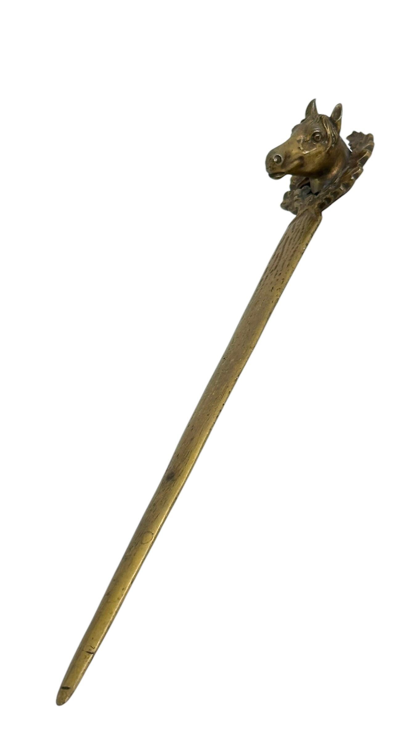 Cabeza de Caballo Vienna Bronze Abrecartas, Antiguo Austria 1910s en venta 1