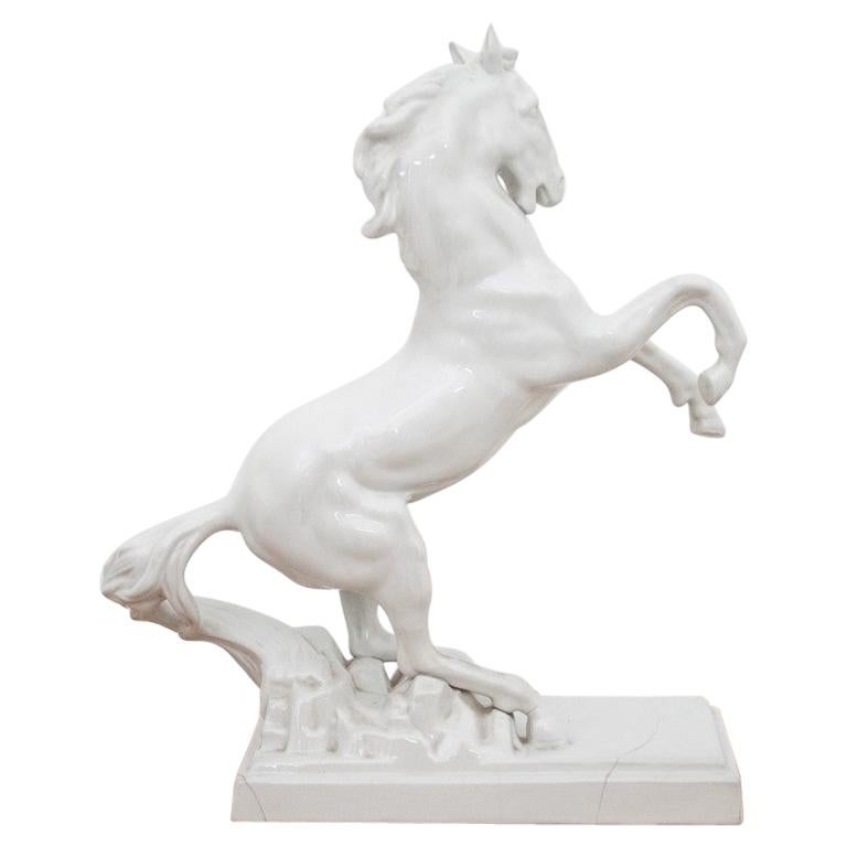 Horse Porcelain Figurine, Royal Dux Bohemia, Czechoslovakia Product Overview