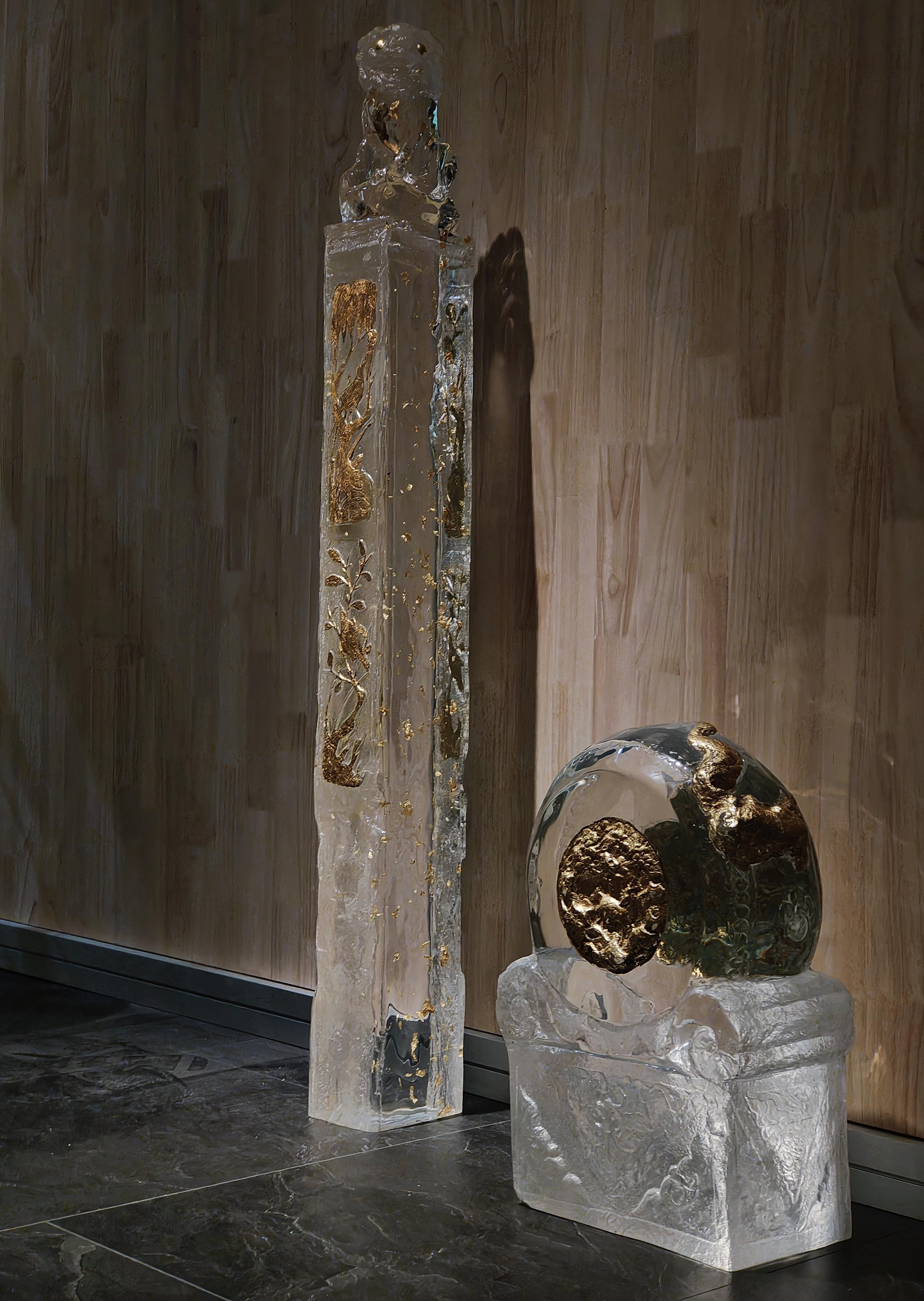 Sculpture de cheval en cristal avec feuille d'or de Gordon Gu Neuf - En vente à hong kong, HK