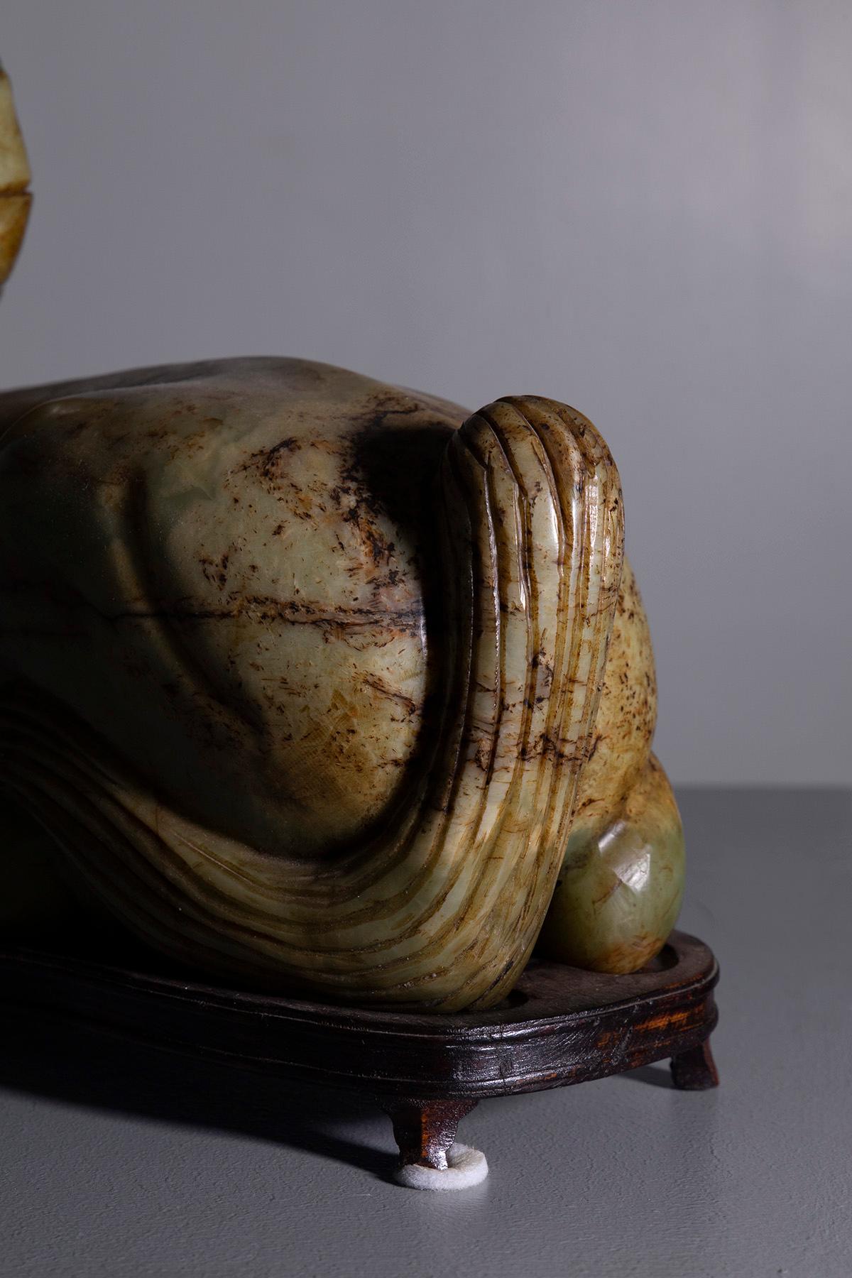 20th Century Horse Statuette in Green Jade