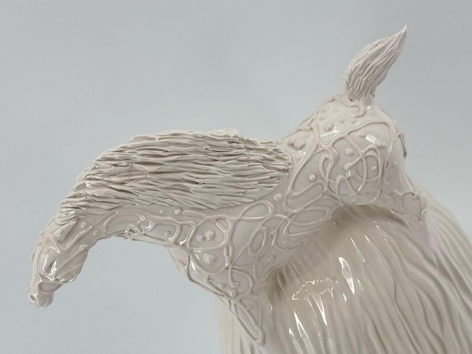 Horse, White, Keramik-Tafelaufsatz, komplett handgefertigt ohne Form, NEU 2024 (Moderne) im Angebot