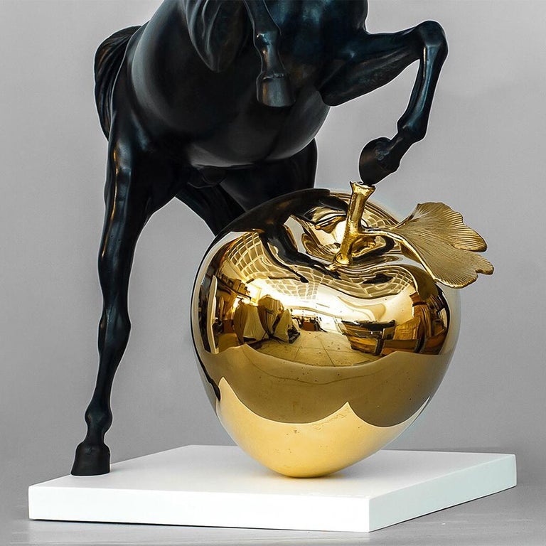 Horse with the Golden Apple Sculpture in Bronze For Sale 4