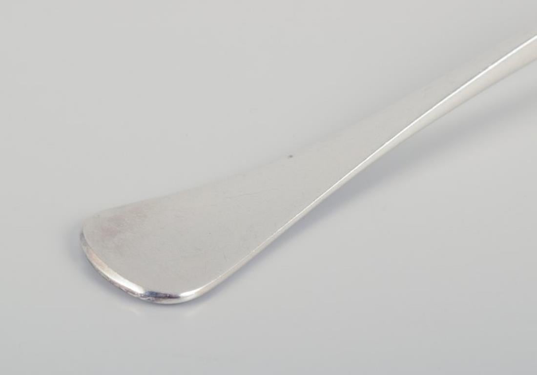 A. Silver. Un ensemble de neuf cuillères à manger en argent 830. Excellent état - En vente à Copenhagen, DK
