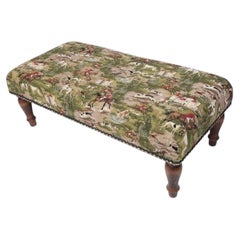 Horses & Hounds Regular Stool