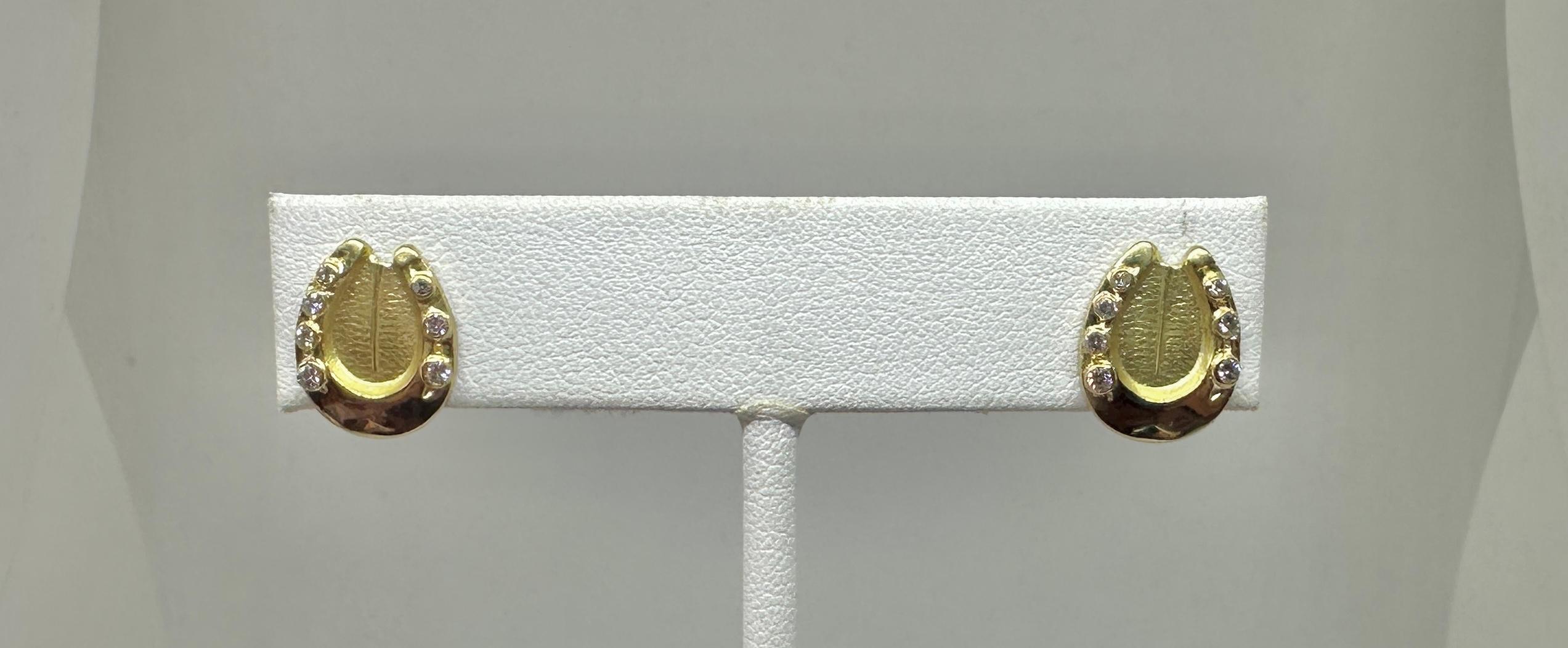Rétro Boucles d'oreilles fer à cheval rétro Good Luck France en or jaune 18 carats et 14 diamants en vente