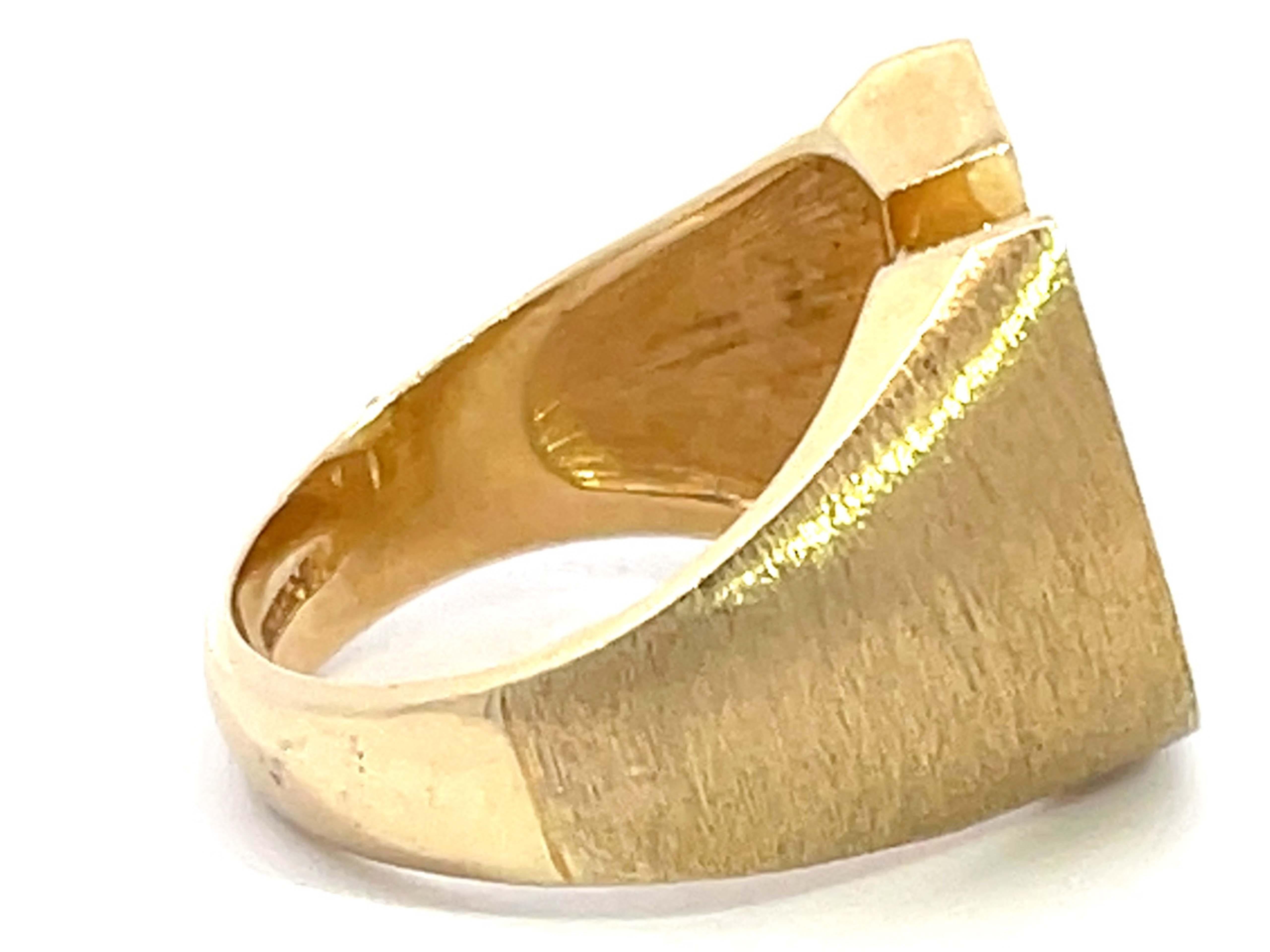Modern Horseshoe 9 Diamond Satin Finish Ring in 14k Yellow Gold For Sale
