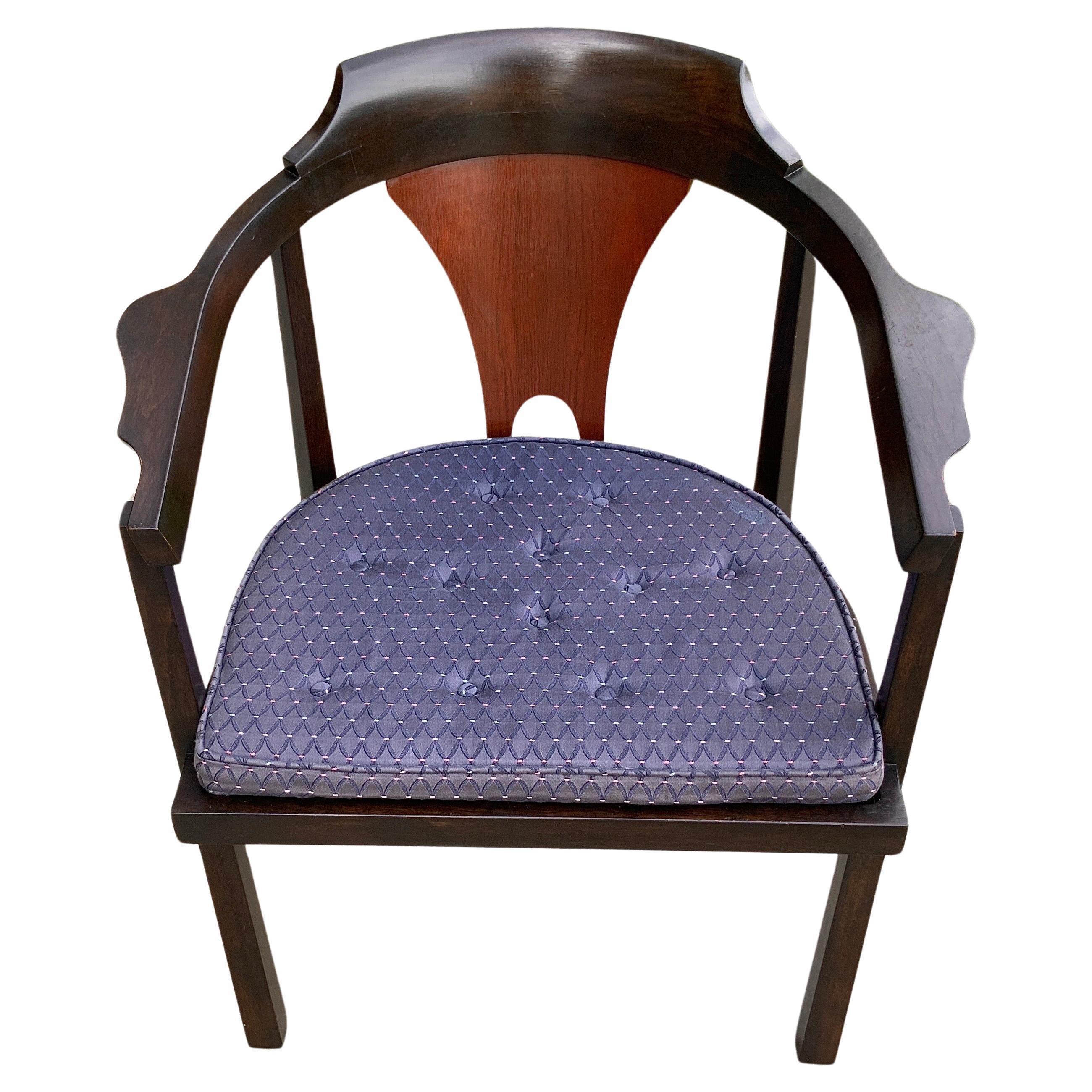 Hand-Crafted Horseshoe Chair By Edward Wormley For Dunbar, Mid-Century Modern For Sale