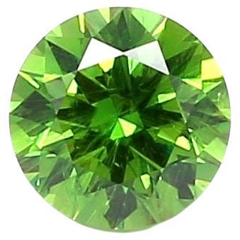 Horsetail-Einschluss 0,79 Karat russischer Demantoid-Granat aus Ural ICL zertifiziert