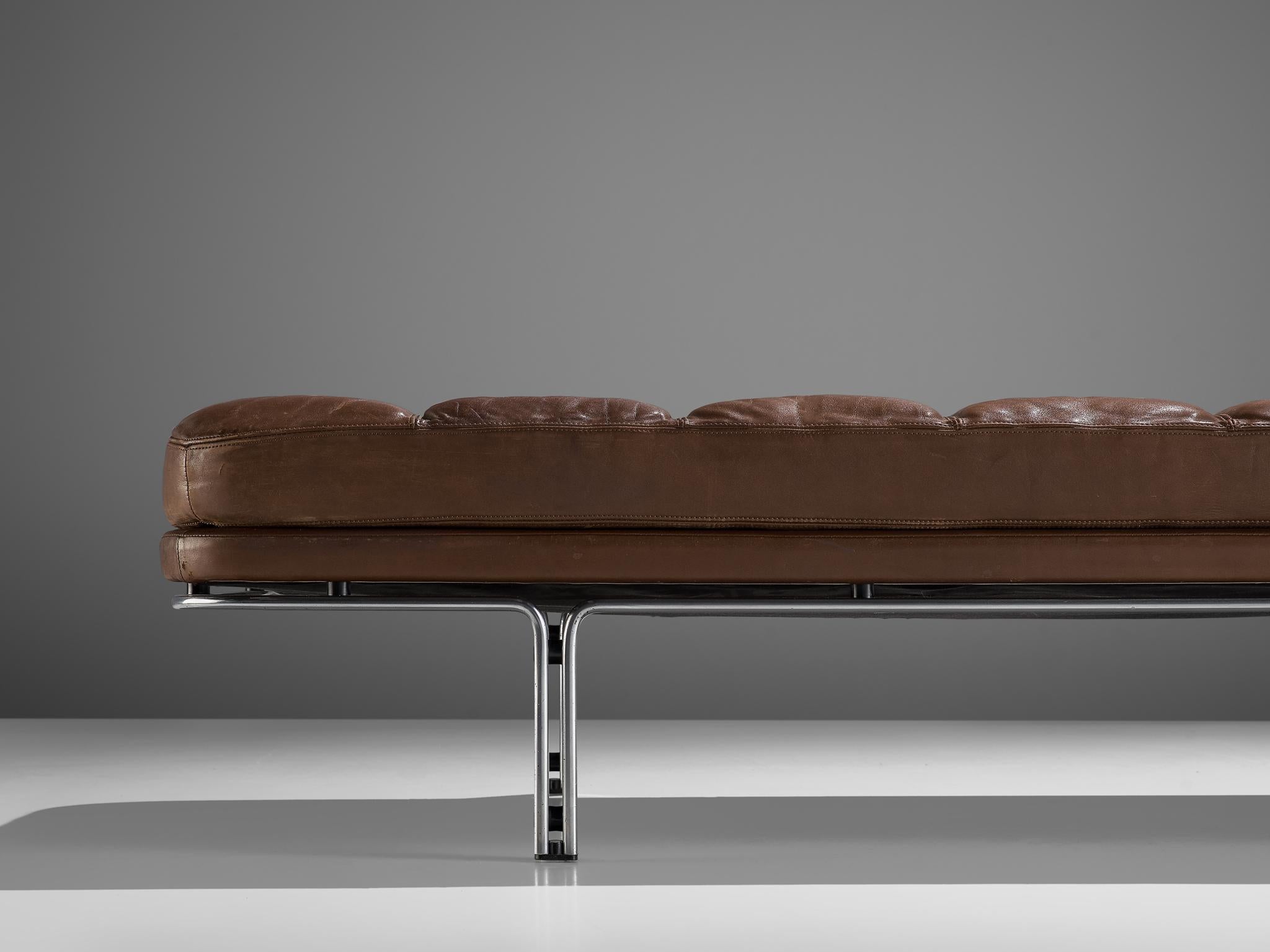 Mid-Century Modern Horst Brüning Daybed in Original Brown Leather and Chrome