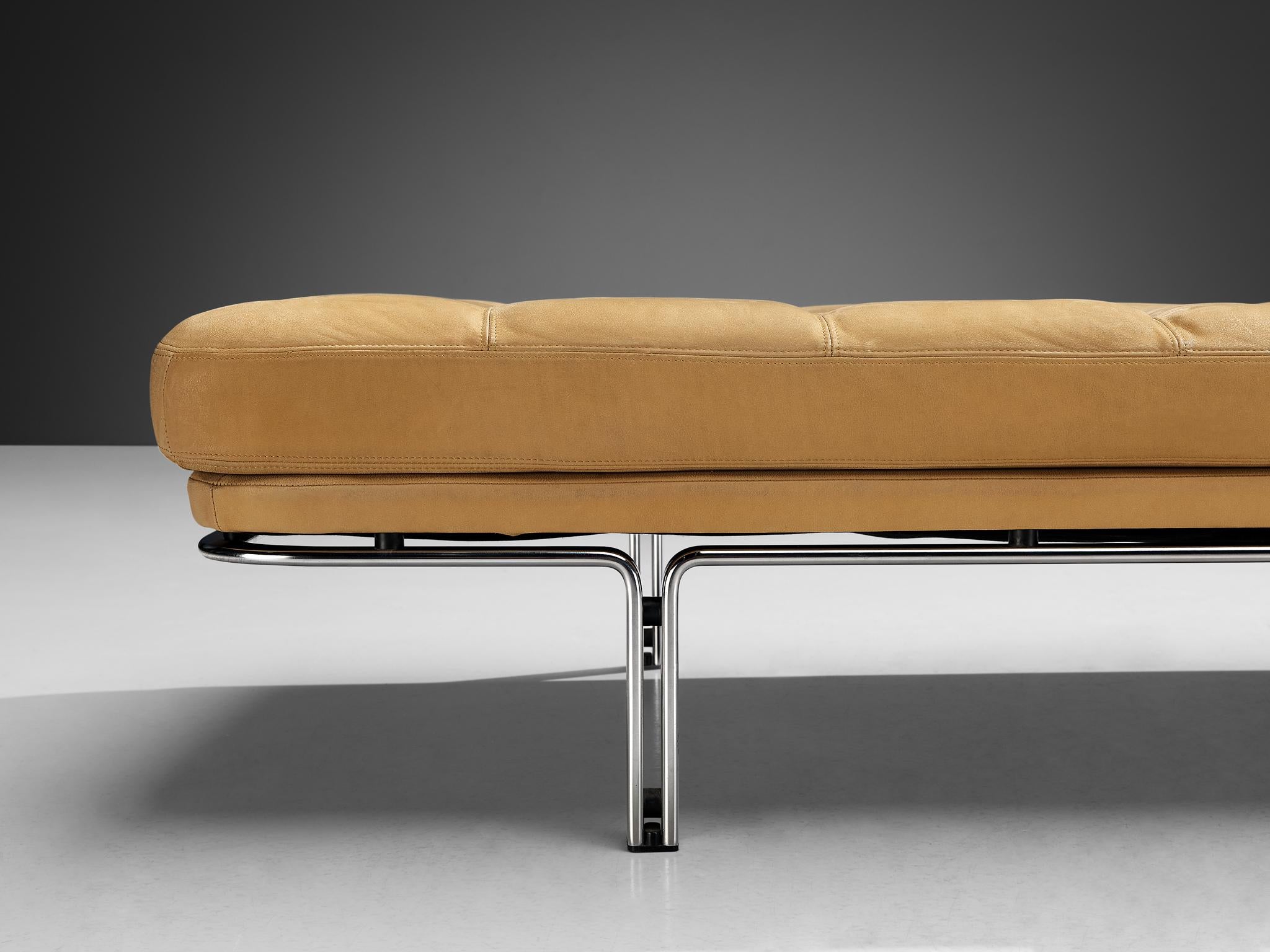 Mid-Century Modern Horst Brüning Daybed in Steel and Camel Leather For Sale