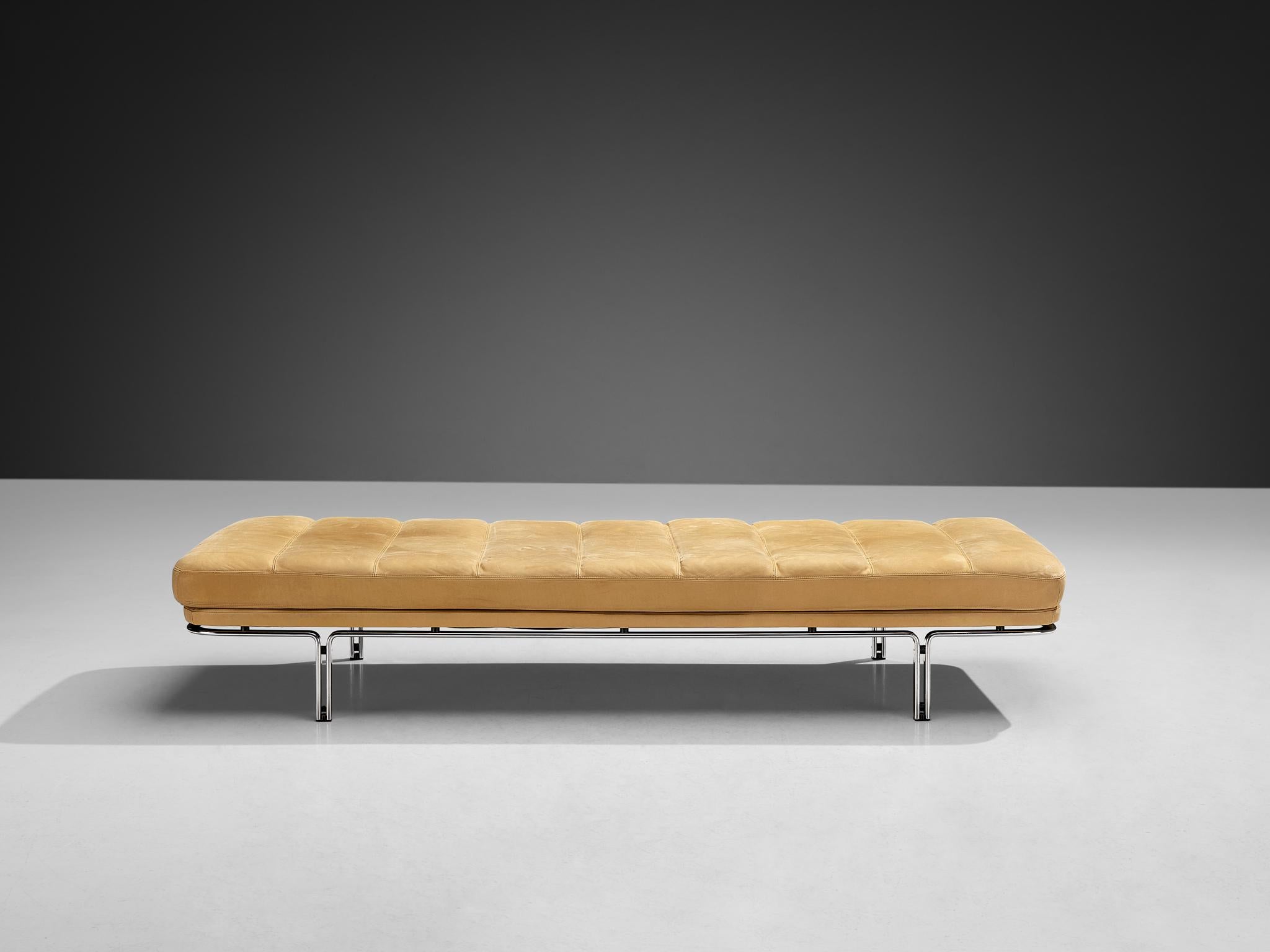 German Horst Brüning Daybed in Steel and Camel Leather For Sale