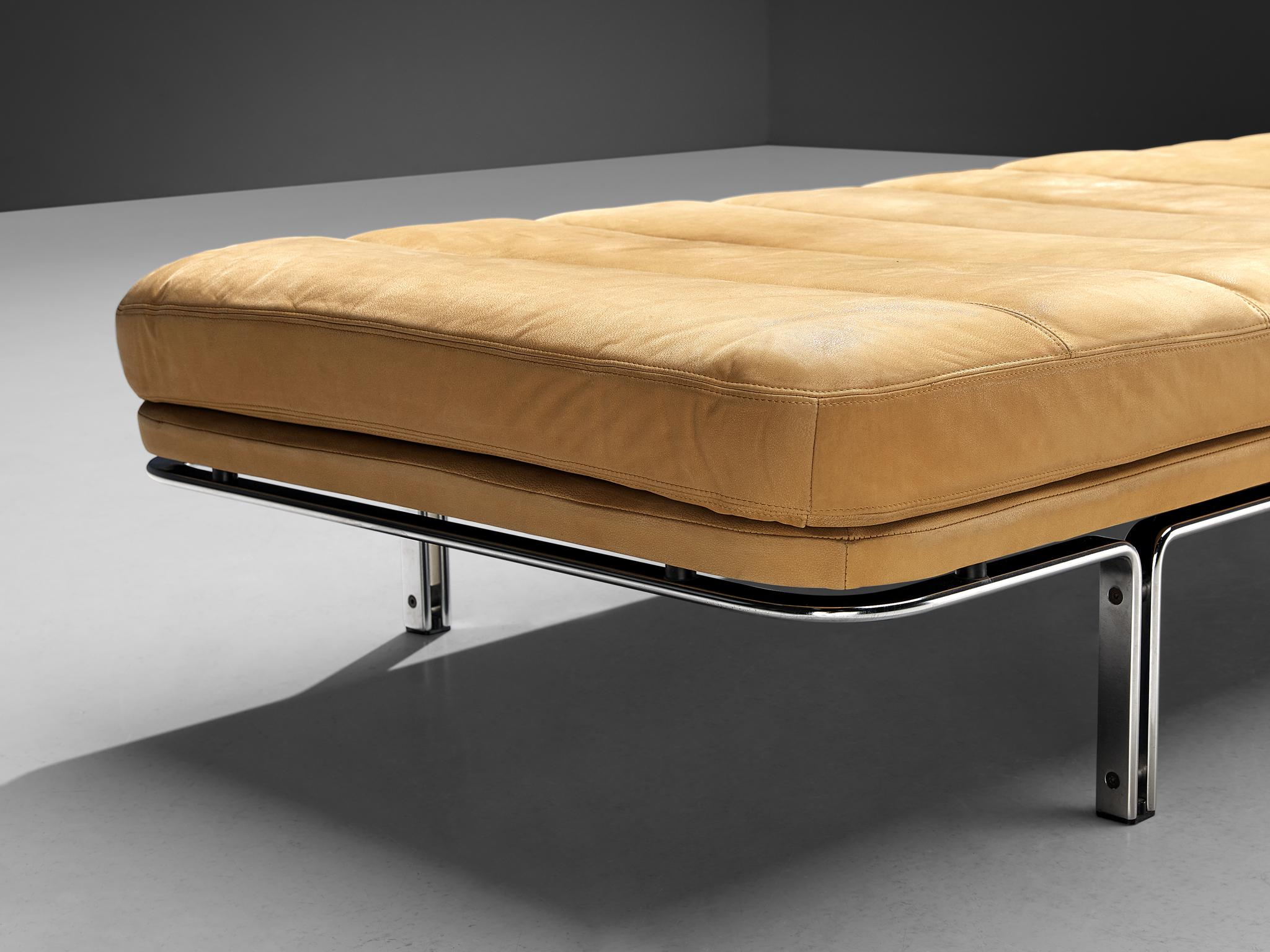 Horst Brüning Daybed in Steel and Camel Leather 1