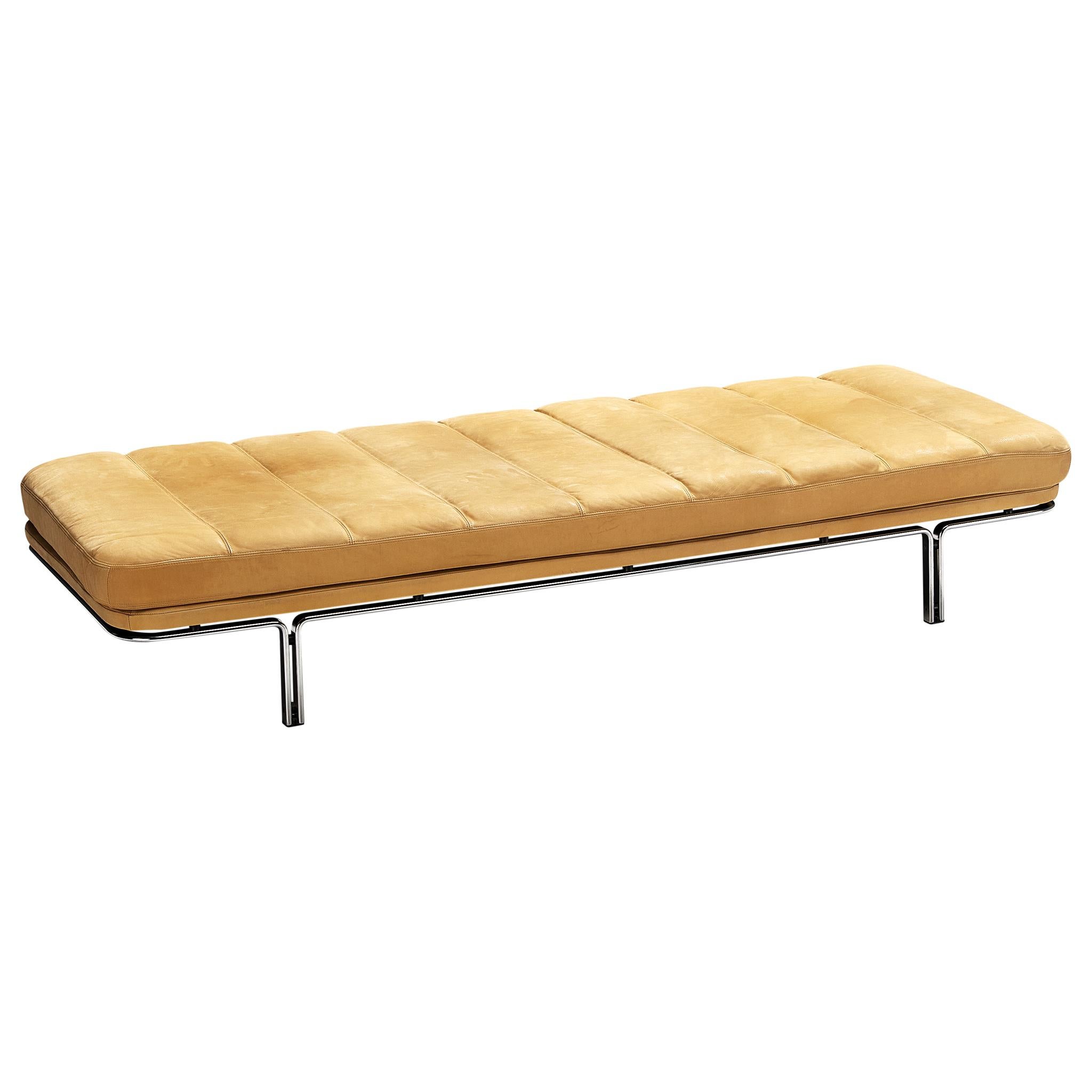 Horst Brüning Daybed in Steel and Camel Leather For Sale