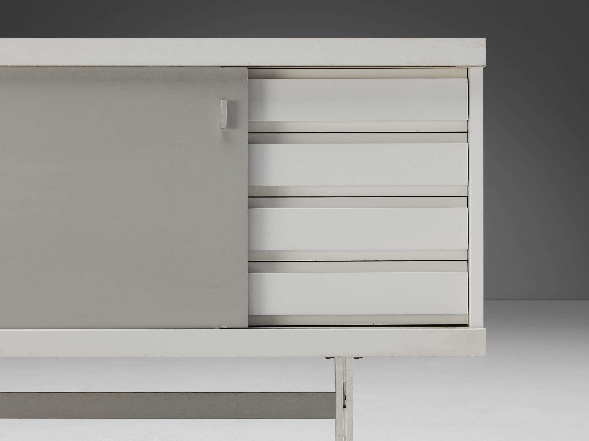 Horst Brüning für Behr Minimalistisches Sideboard mit weißem und grauem Layout  im Zustand „Gut“ im Angebot in Waalwijk, NL