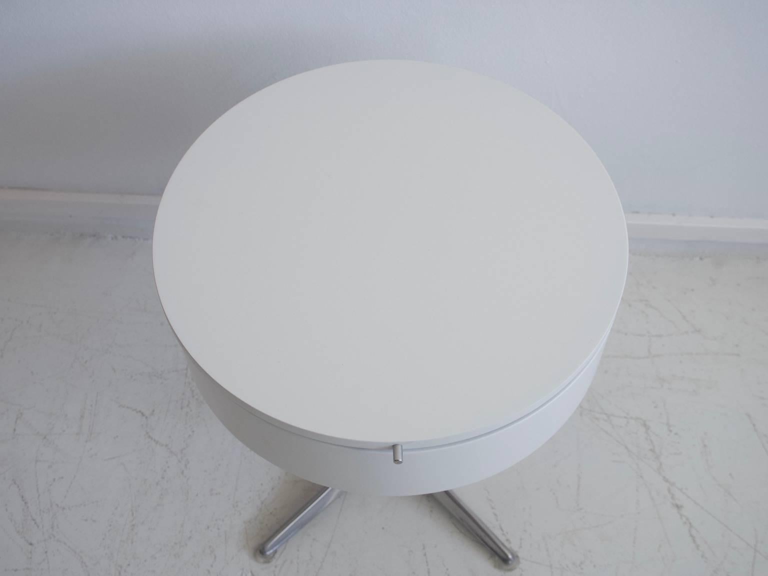 Mid-Century Modern Horst Bruning for COR White Laminate and Aluminium Round Side Table