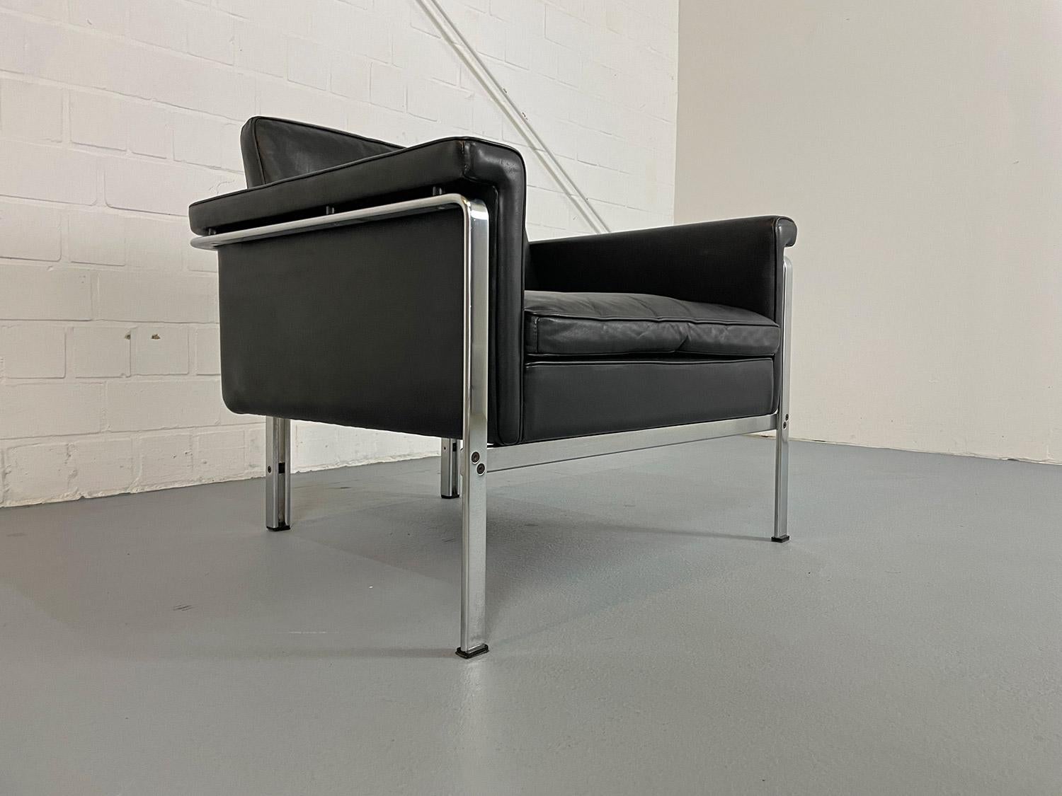 German Horst Brüning for Kill International Black Leather and Chrome Armchair Lounge Ch
