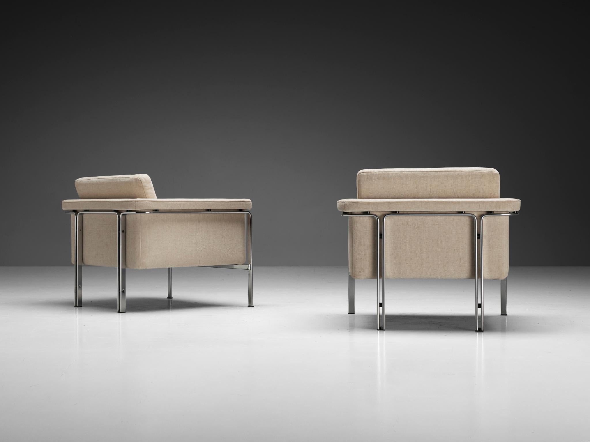 German Horst Brüning for Kill International Lounge Chairs in Creme Upholstery For Sale