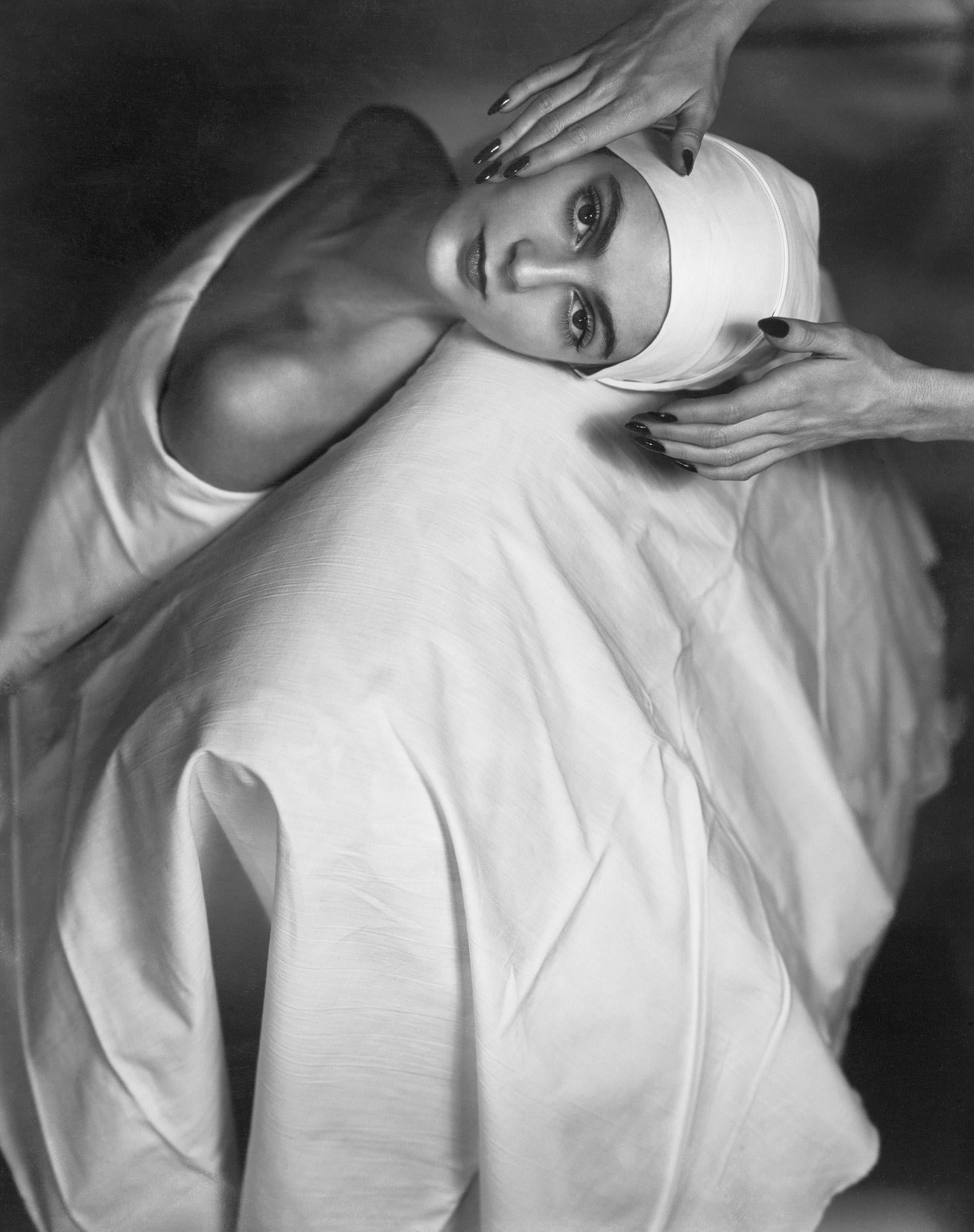 Horst P. Horst Figurative Photograph - Carmen, NY 1946, Silver Gelatin print. Printed later.