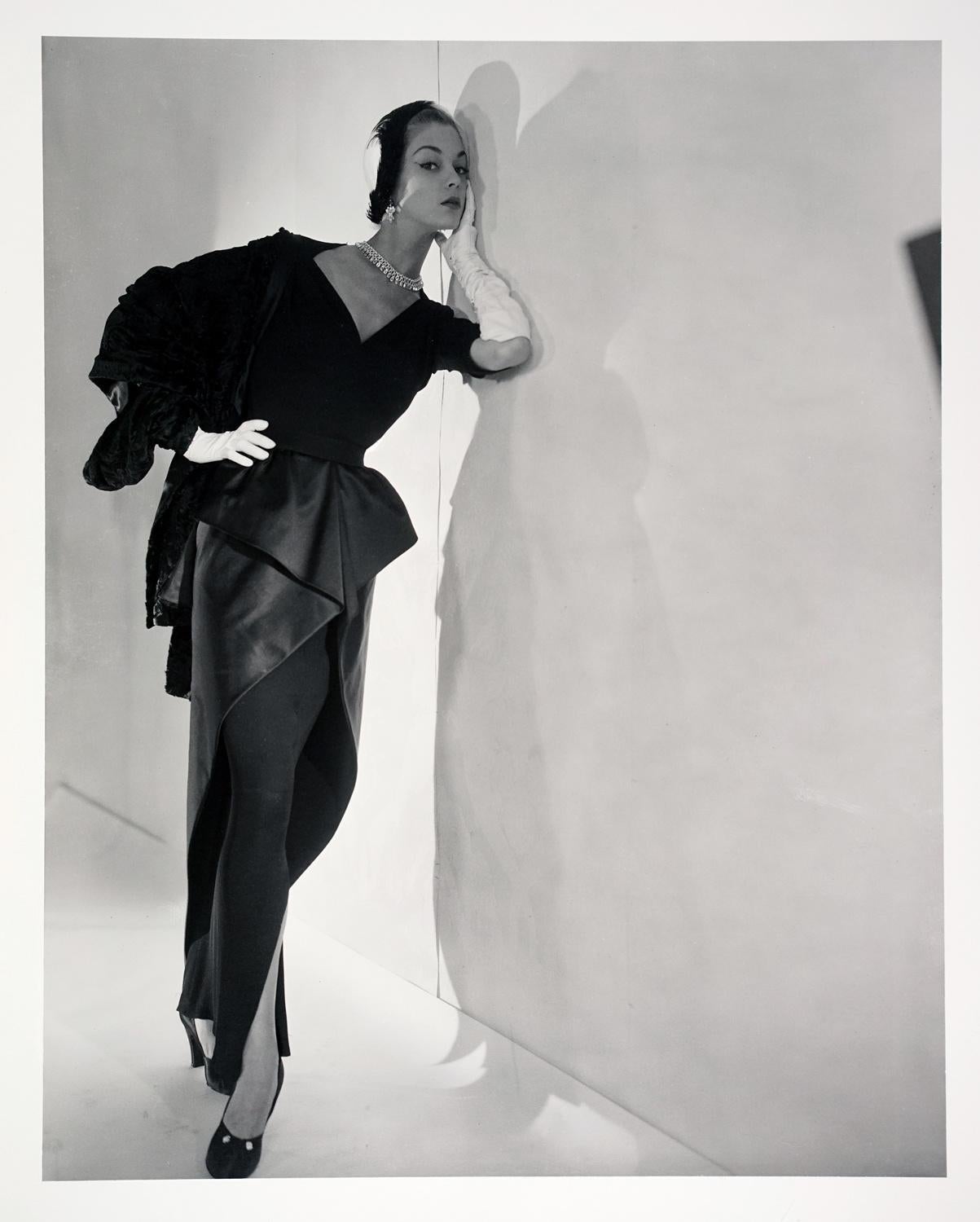 Horst P. Horst Black and White Photograph - Jean Patchett