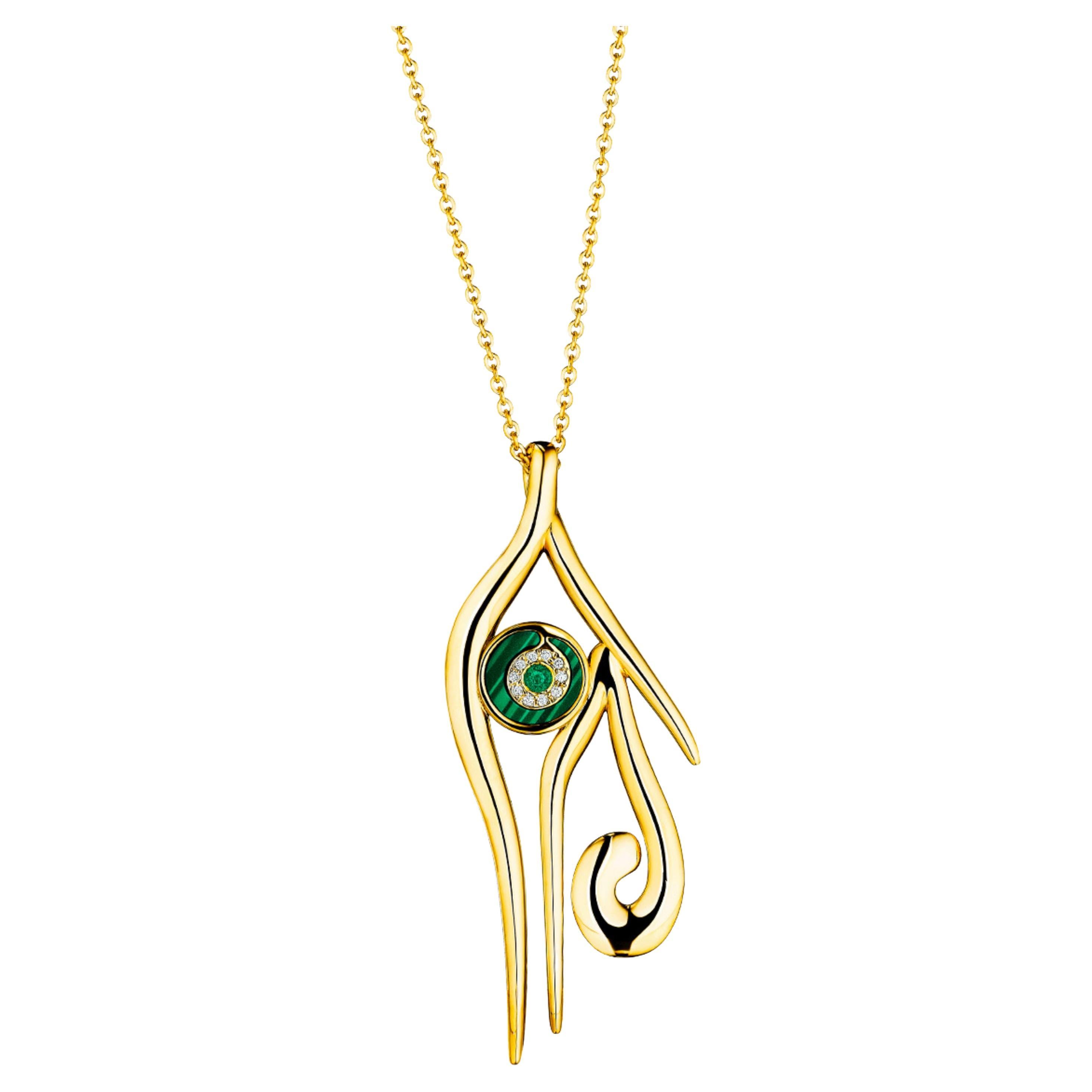 Horus Pendant in 18k Gold with Emerald & Diamonds For Sale