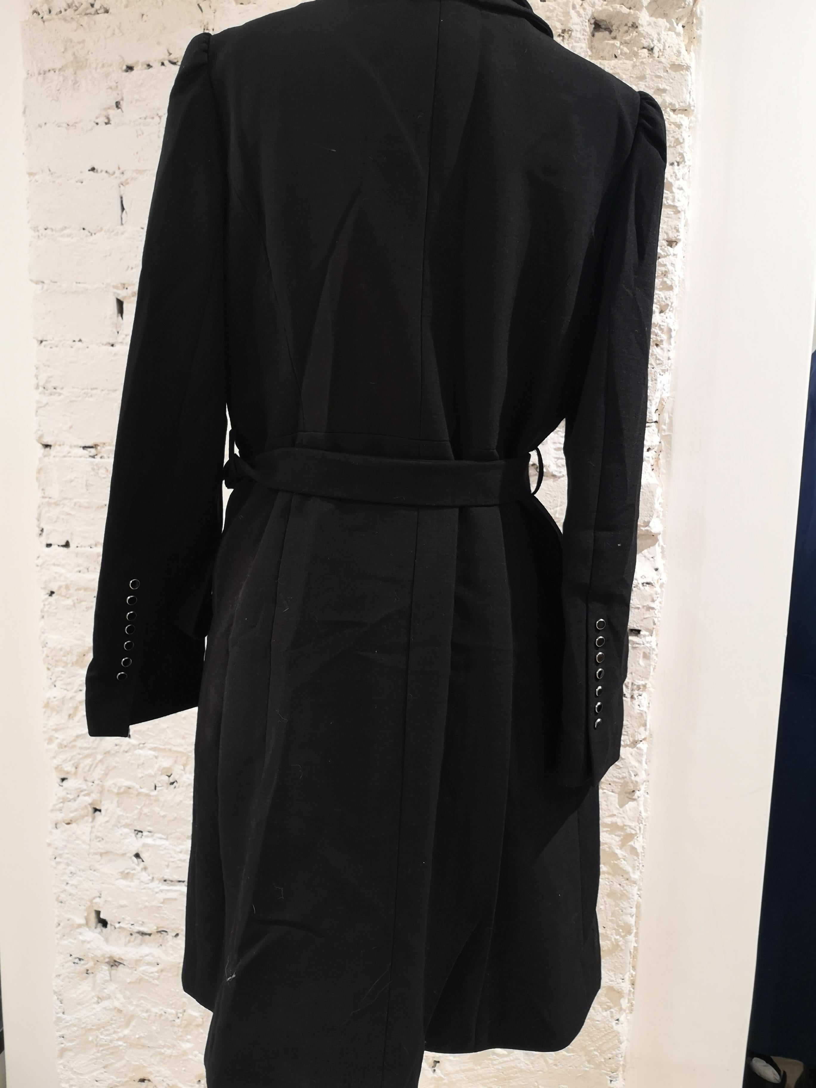 Hoss black coat In Good Condition In Capri, IT