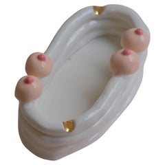 Cenicero de Porcelana Blanca Post Moderno Inspirado en Hania jneid