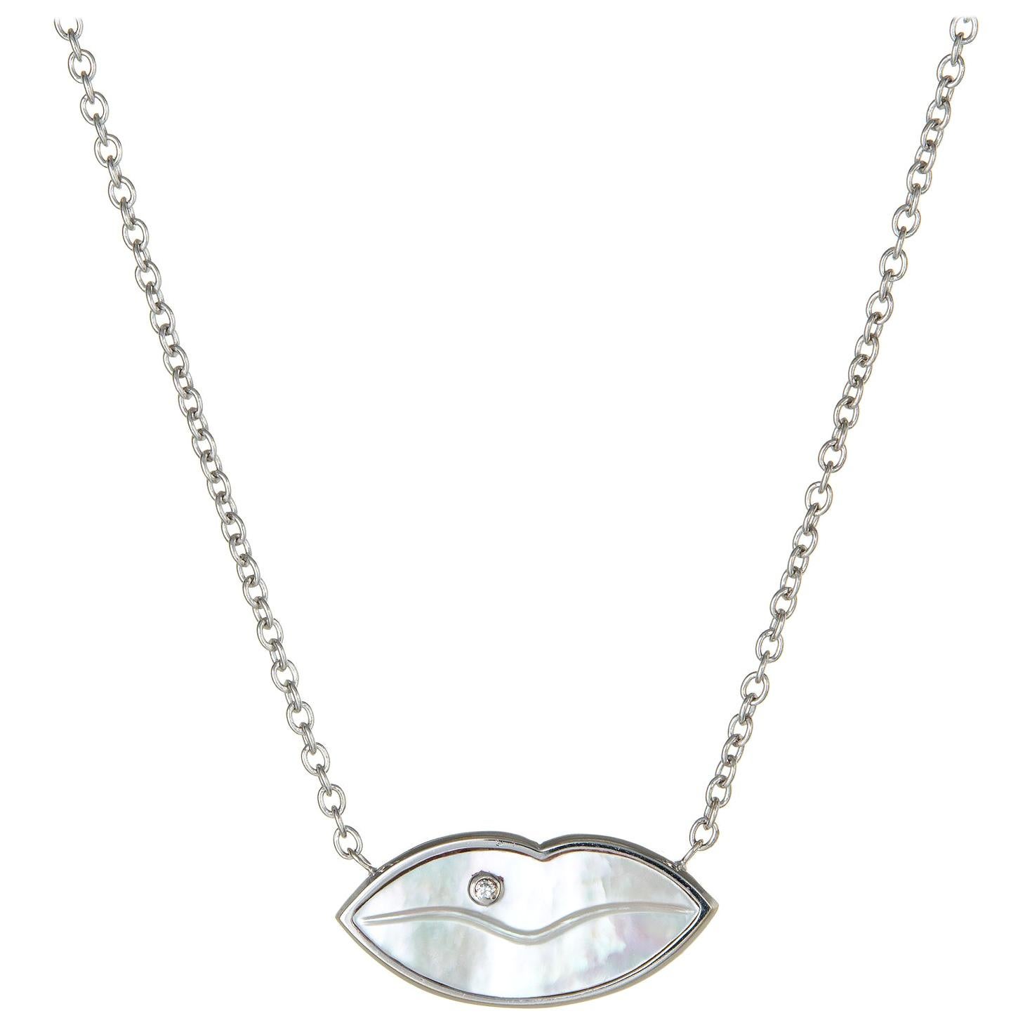 Collar Labios Ardientes Diamante Madreperla Estate Cadena de Oro Blanco de 18 Kilates en venta