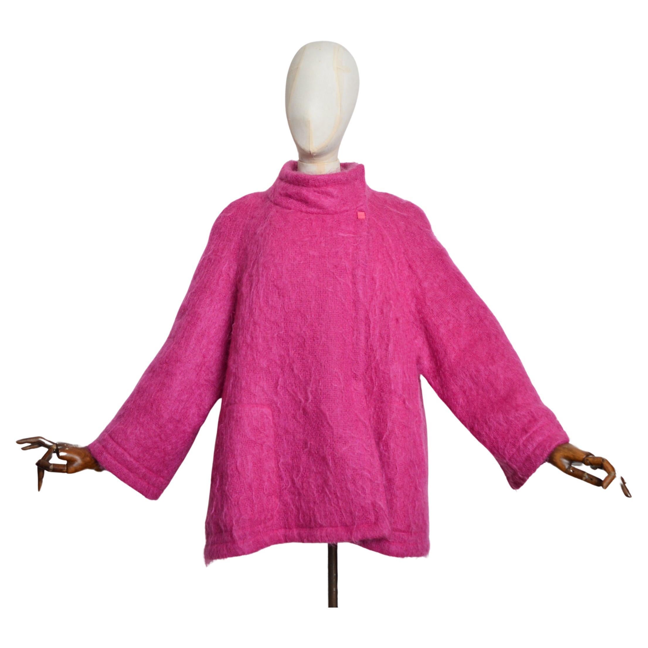Hot Pink 1980's Fuzzy Mohair Thierry Mugler - Pure Wool Oversized Swing Coat For Sale