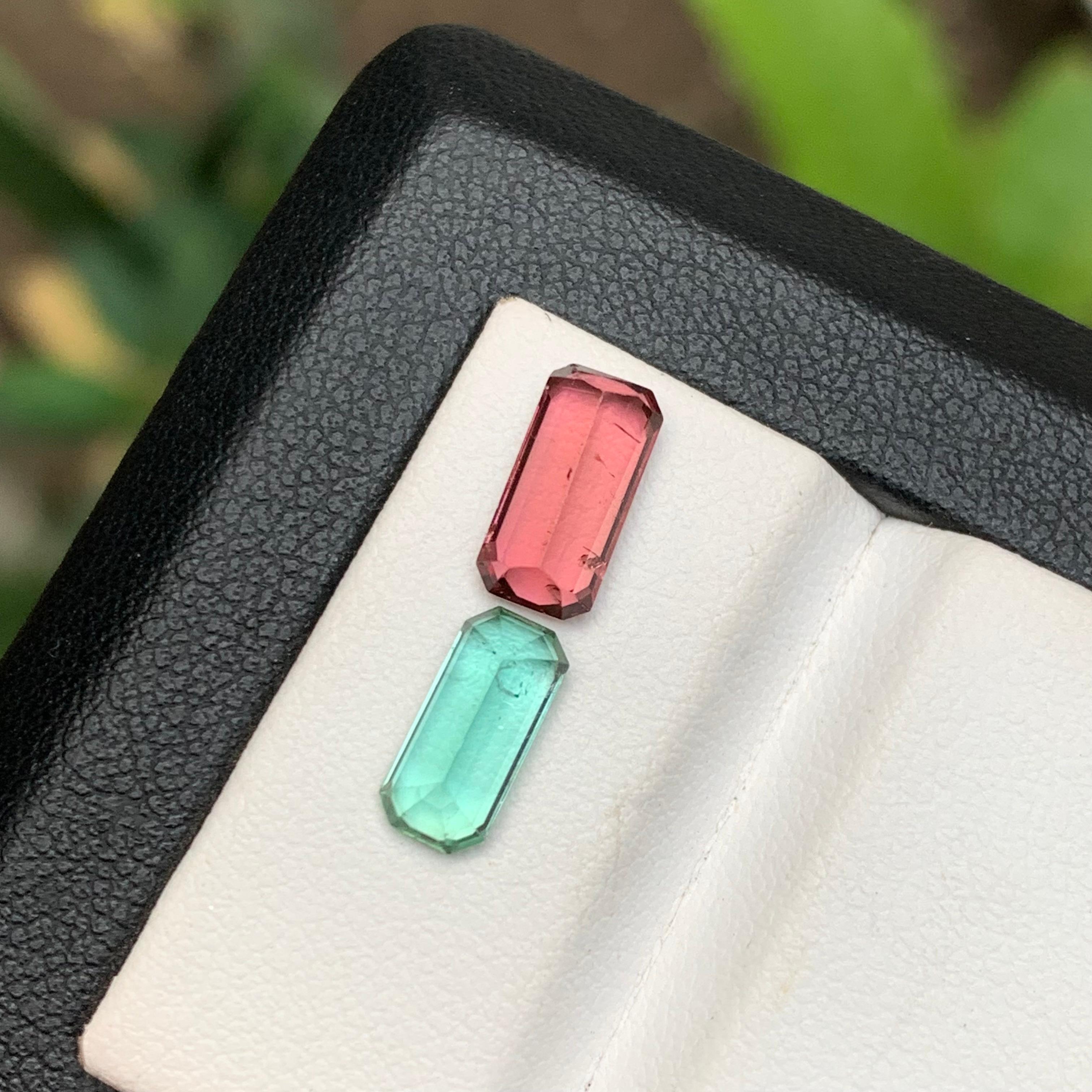 Tourmaline naturelle rose vif et vert bleuté taille émeraude 2,90 carats Neuf - En vente à Peshawar, PK