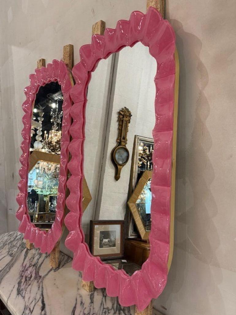 XXI secolo e contemporaneo Specchi in vetro di Murano rosa caldo in vendita