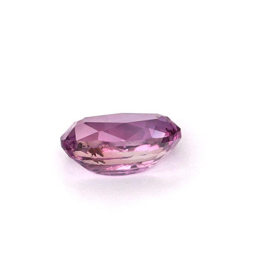 Hot Pink sapphire 0.50 Carats unheated For Sale 1