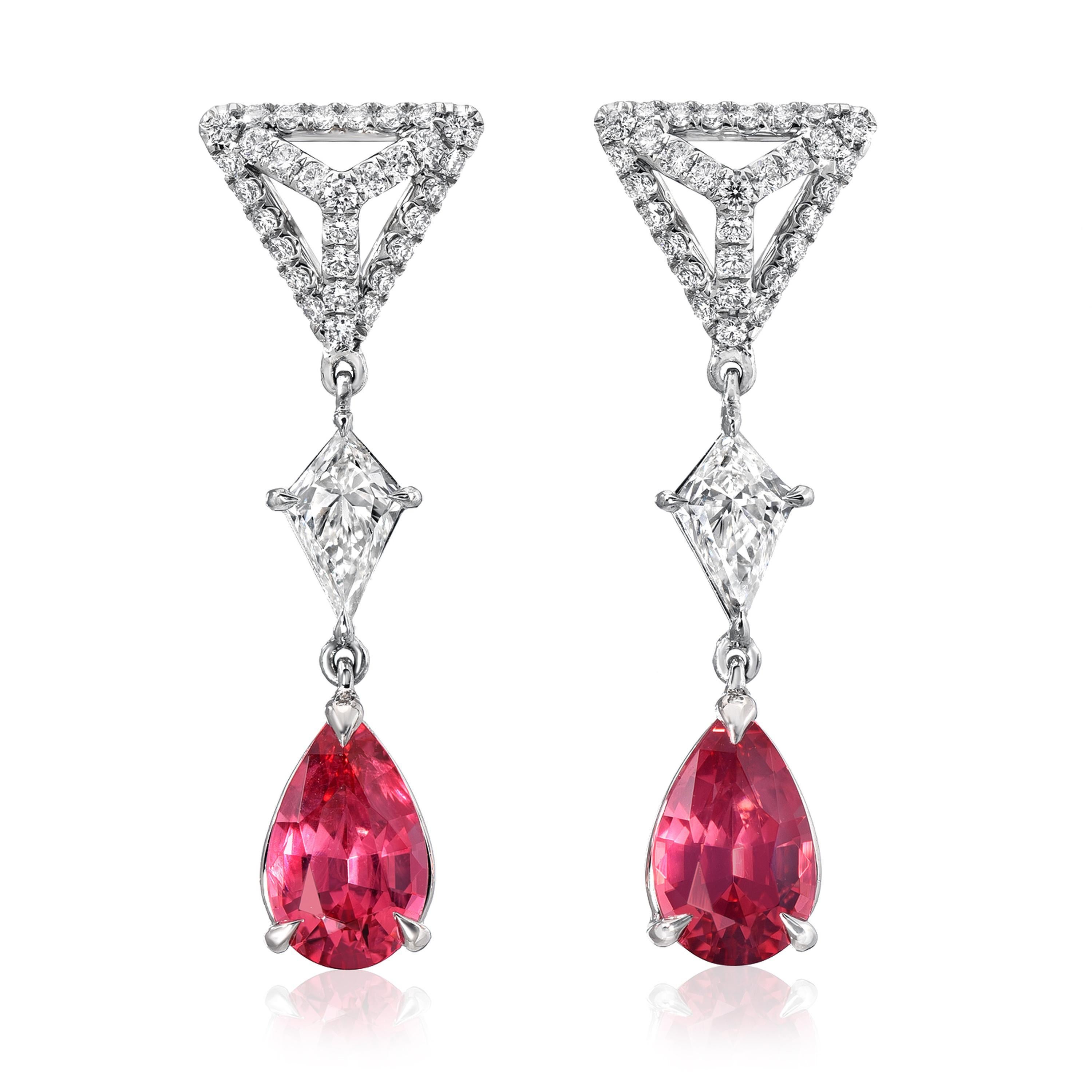 Orecchini con diamanti e spinello rosa caldo - Gioielli di lusso - Regalo per lei in vendita 1
