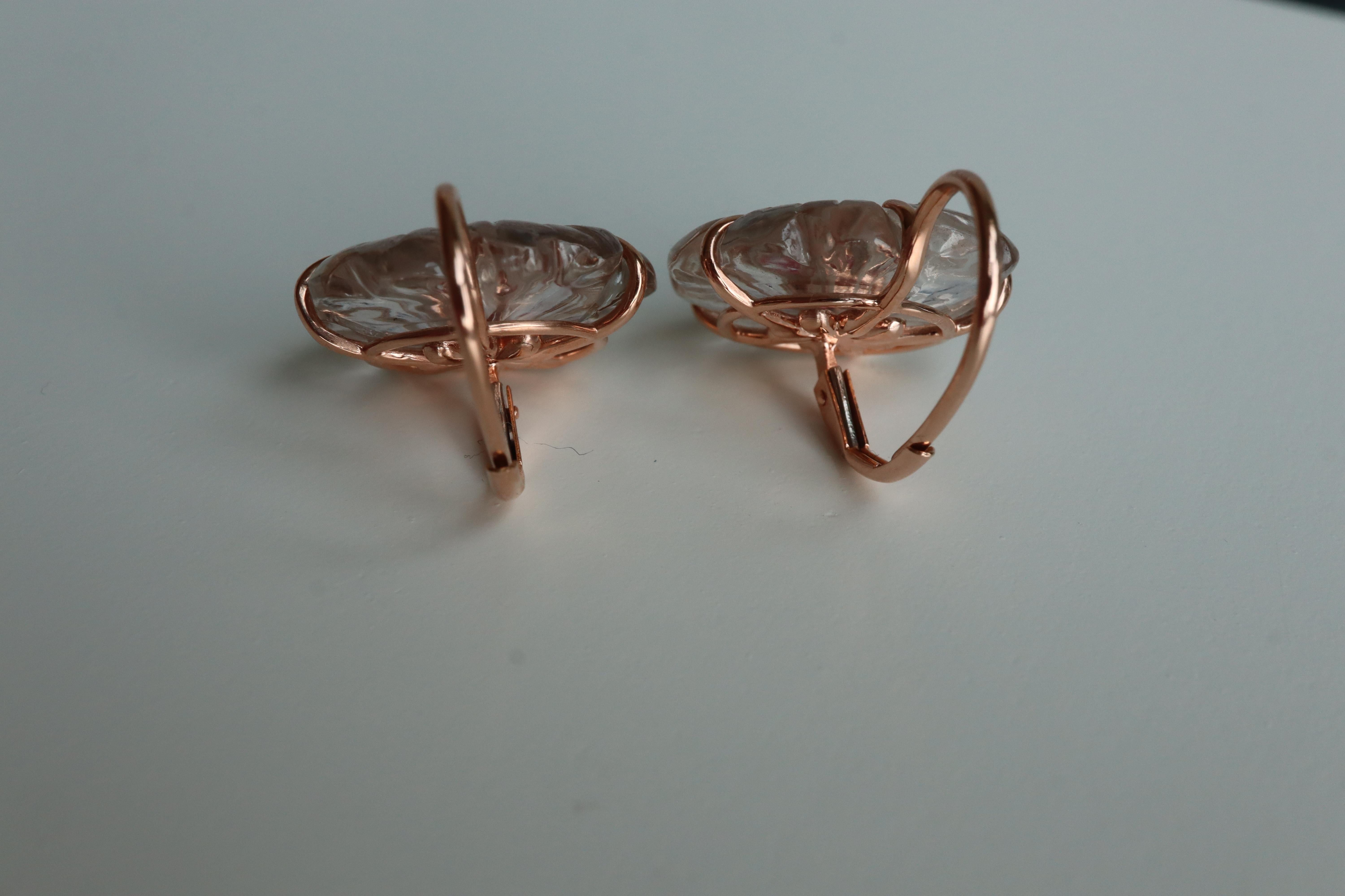 Donna Orecchino con spinello rosa caldo e quarzo rosa naturale in oro massiccio 18 carati in vendita