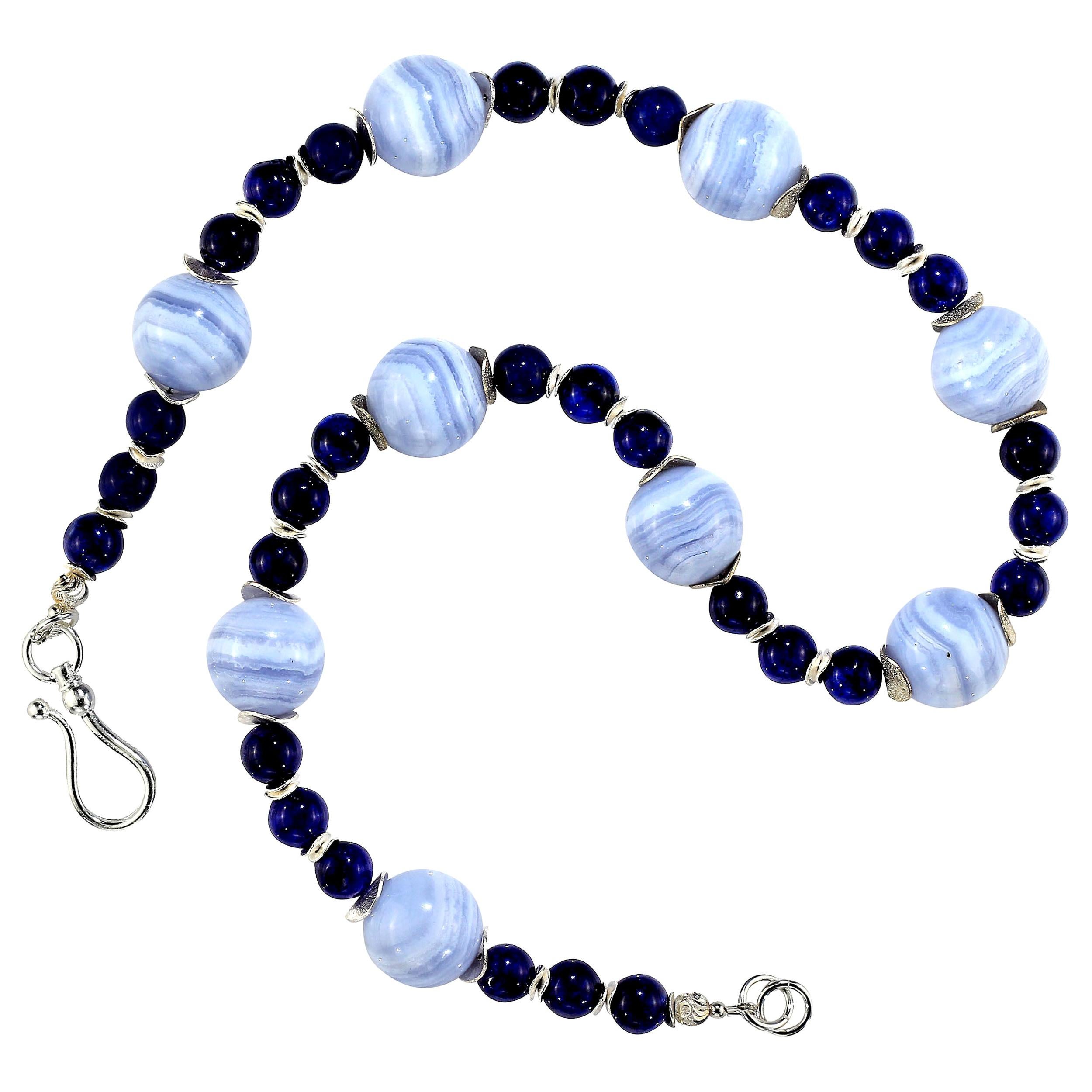 Gemjunky Hot Topic Necklace of Blue Lace Agate and Blue Agate